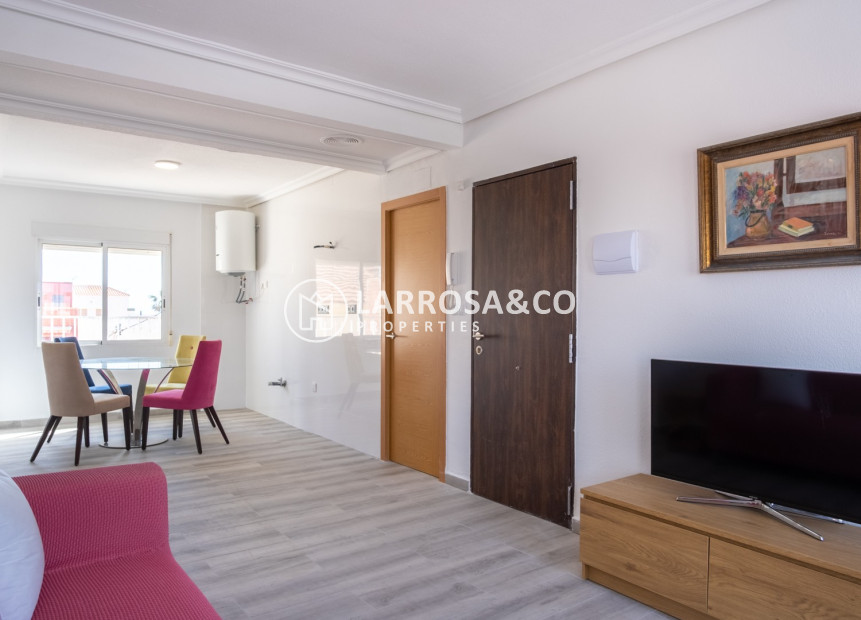 Resale - Apartment - Pilar de la Horadada - Costa Blanca