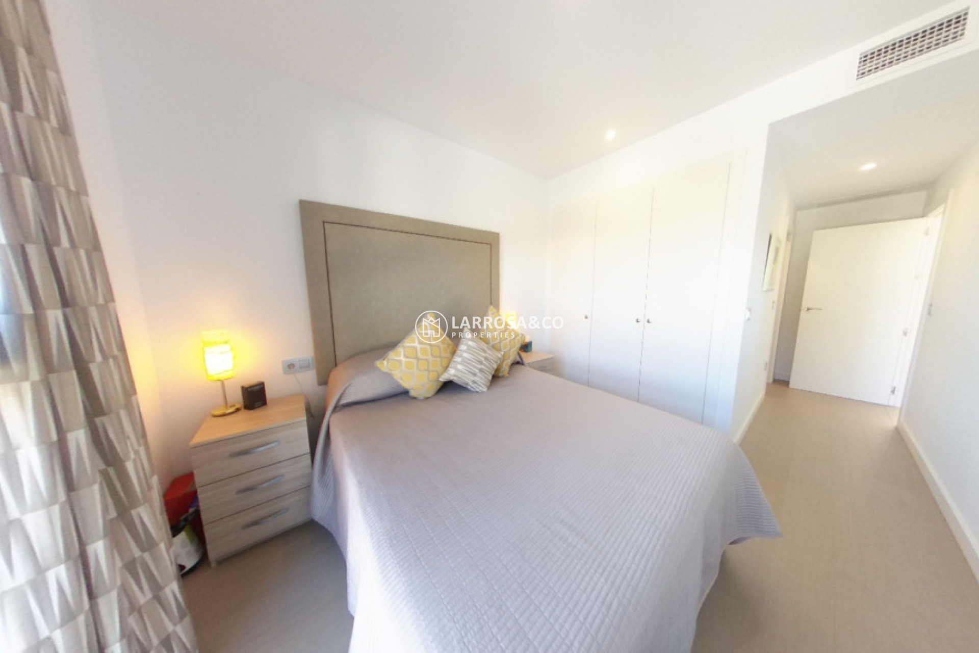 Resale - Apartment - Pilar de la Horadada - Costa Blanca