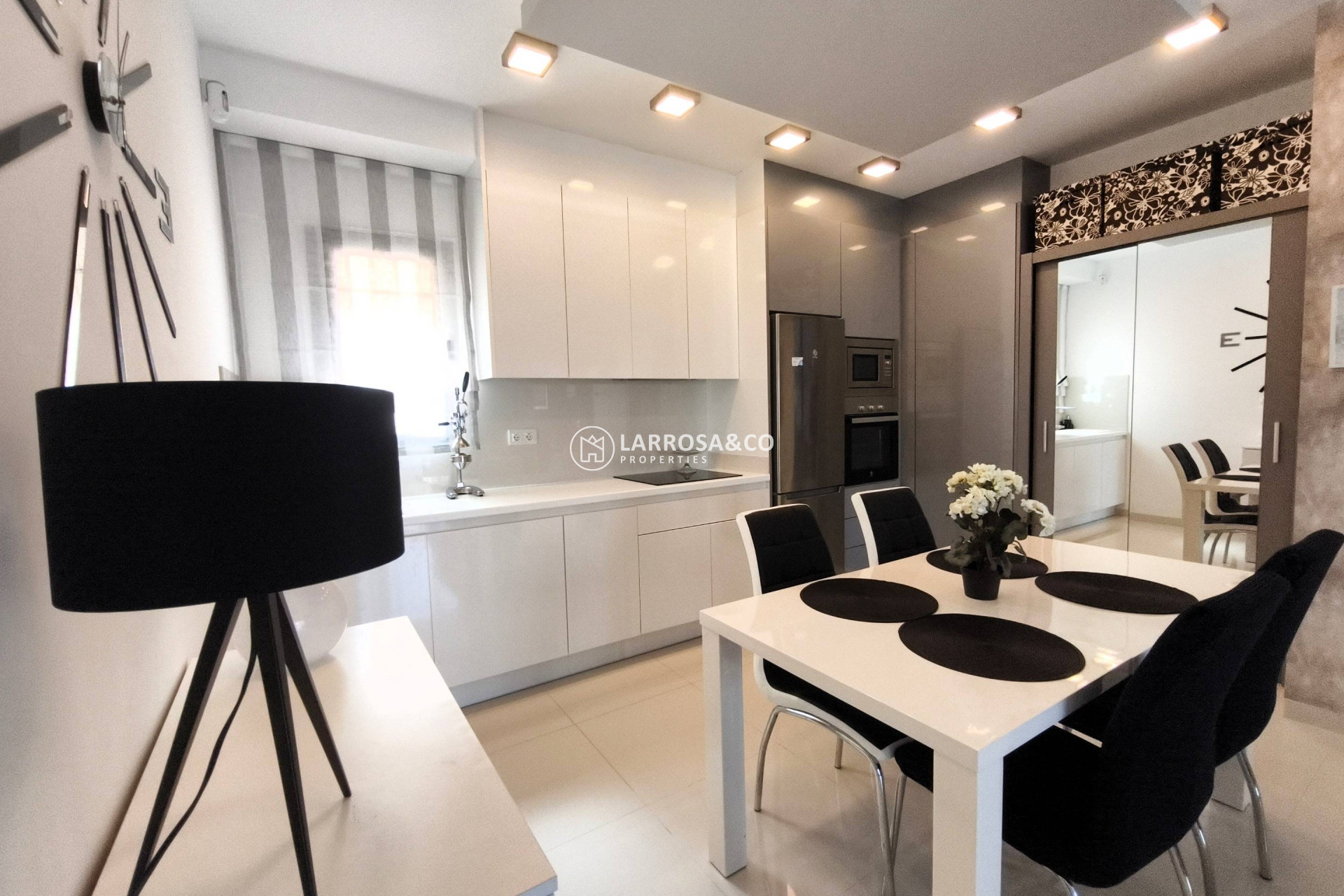 Resale - Apartment - Pilar de la Horadada - La Torre de la Horadada