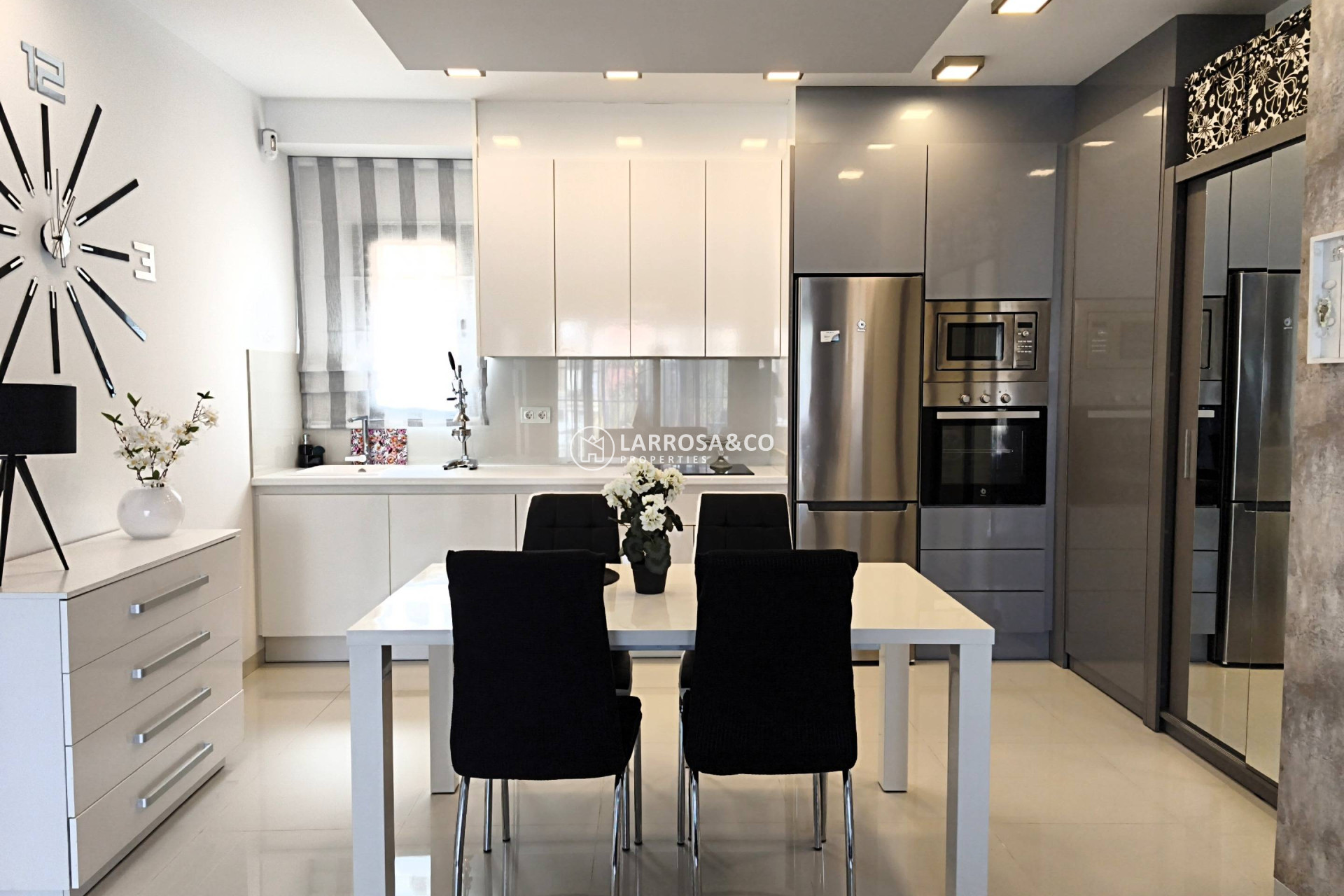 Resale - Apartment - Pilar de la Horadada - La Torre de la Horadada