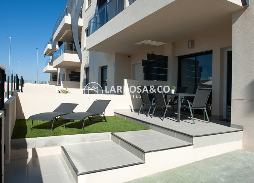 Resale - Apartment - Pilar de la Horadada - Mil Palmeras