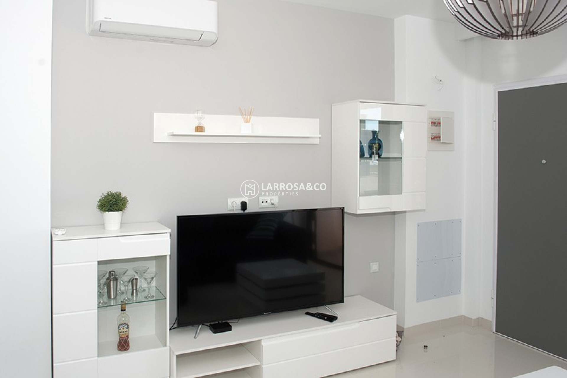 Resale - Apartment - Pilar de la Horadada - Mil Palmeras