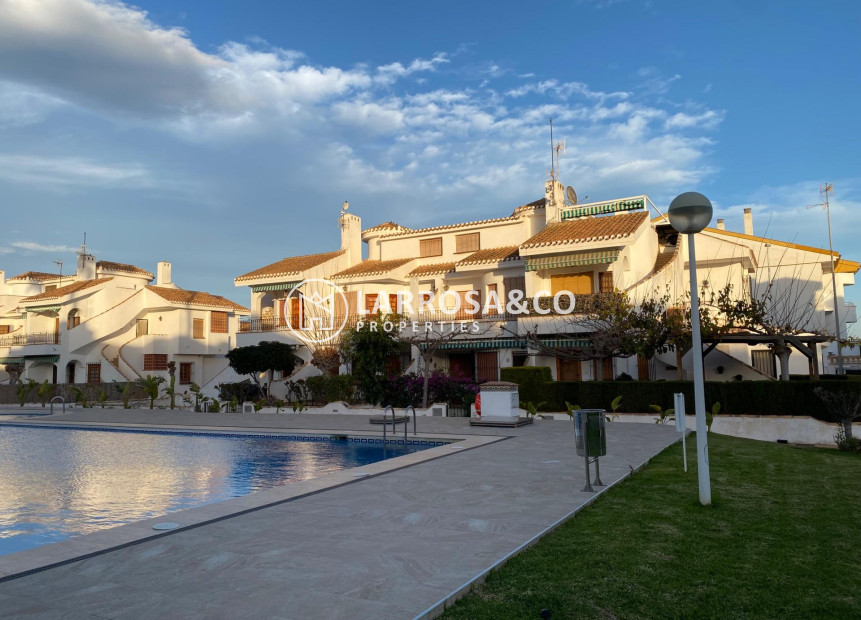 Resale - Apartment - Pilar de la Horadada - Torre de la Horadada