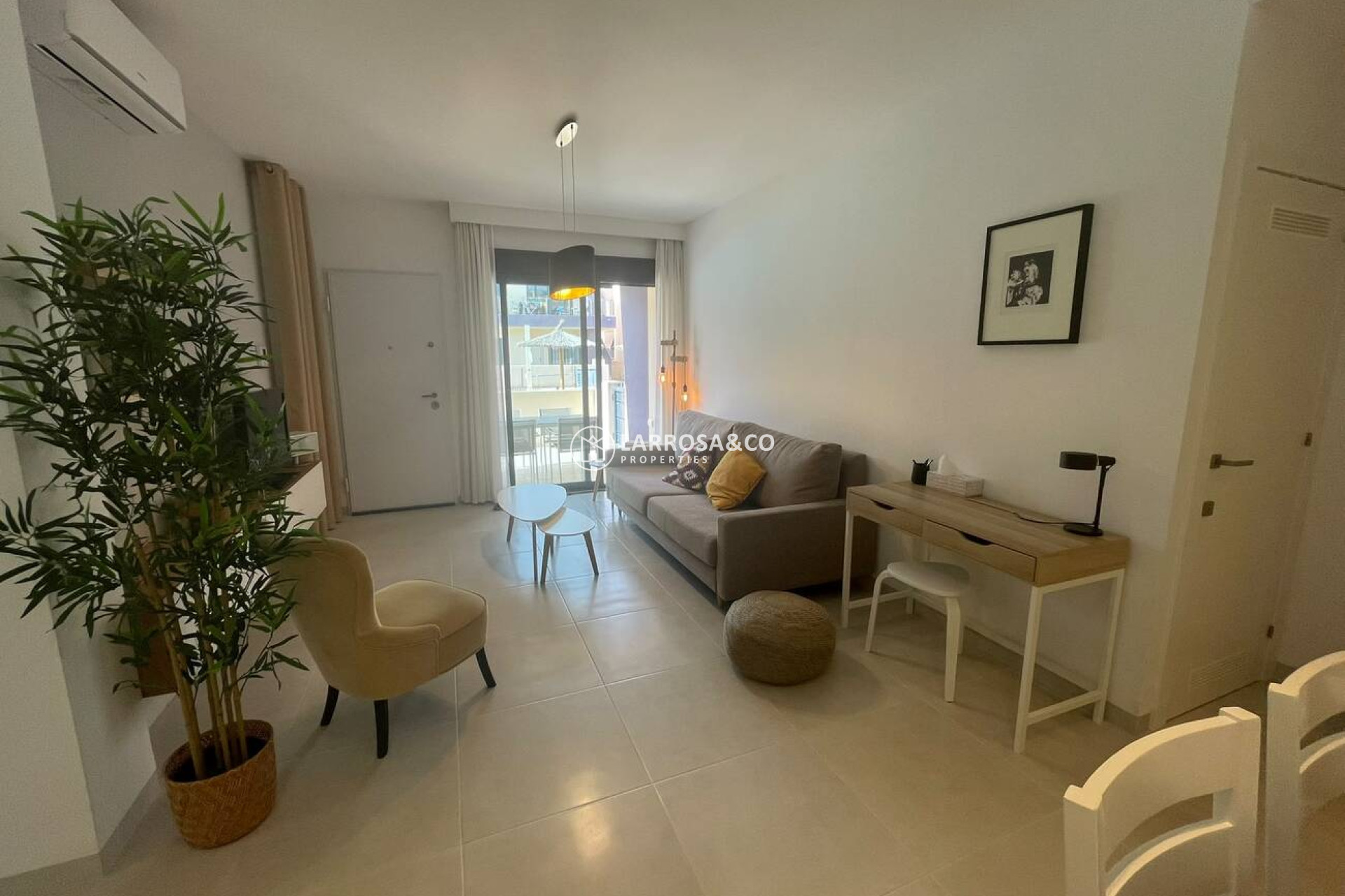 Resale - Apartment - Pilar de la Horadada - Torre de la Horadada