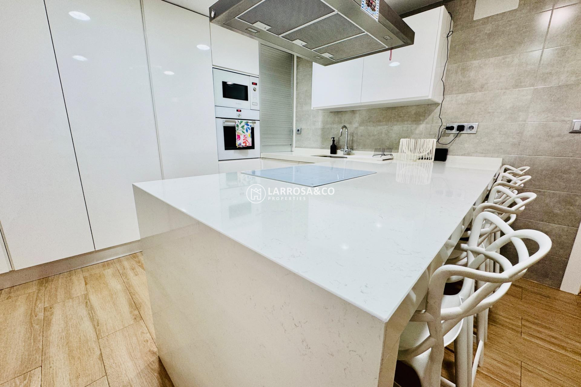 Resale - Apartment - Pilar de la Horadada - Zona Pueblo