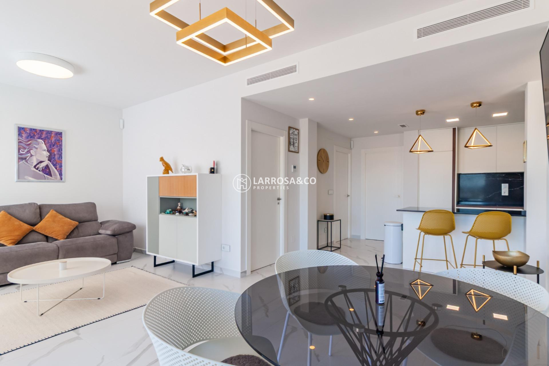 Resale - Apartment - San Miguel de Salinas - Bellavista