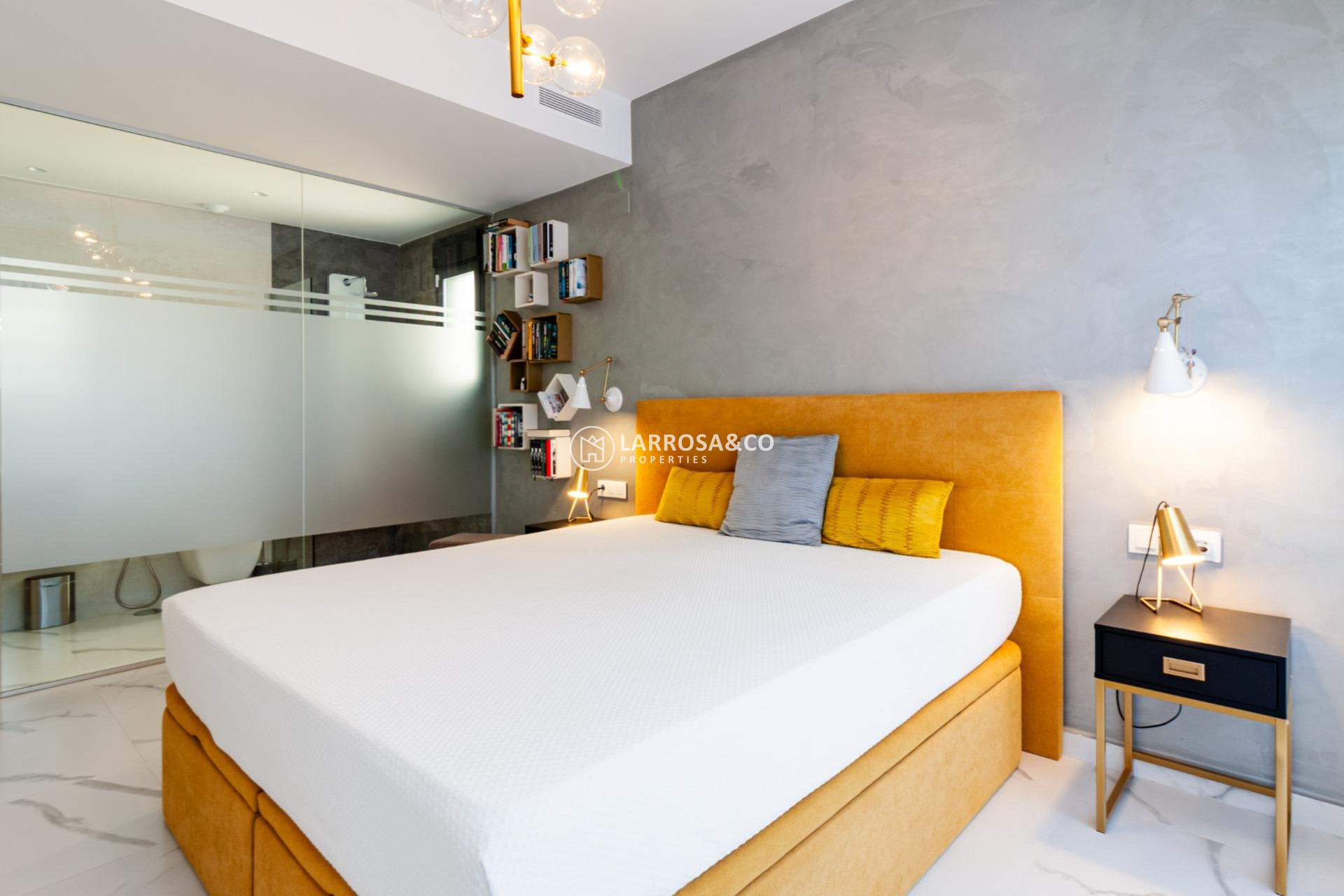 Resale - Apartment - San Miguel de Salinas - Bellavista