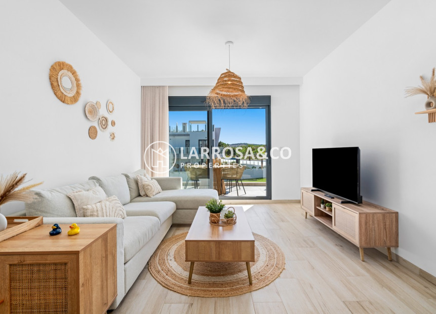 Resale - Apartment - San Miguel de Salinas - Inland