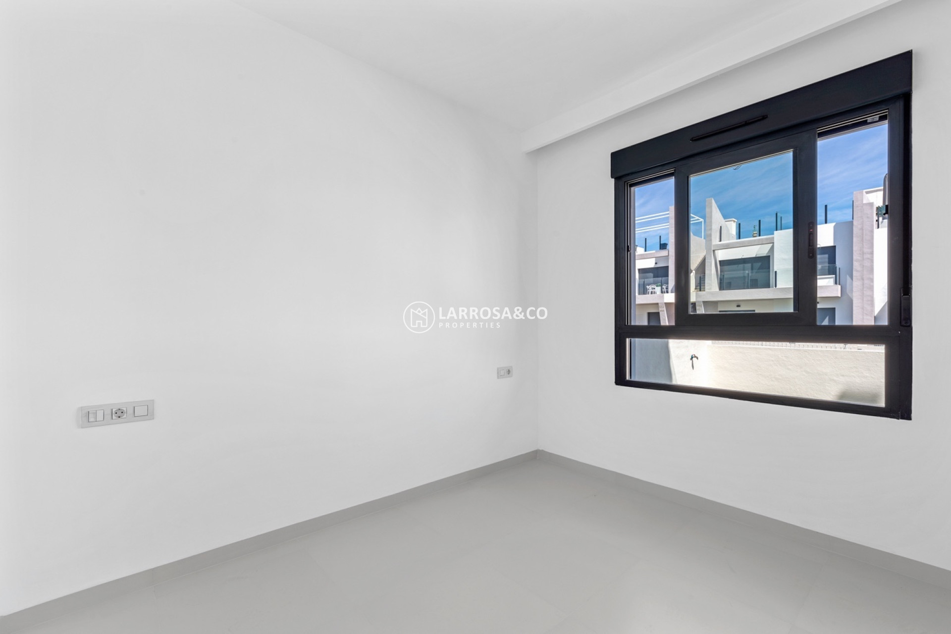 Resale - Apartment - San Miguel de Salinas - Inland