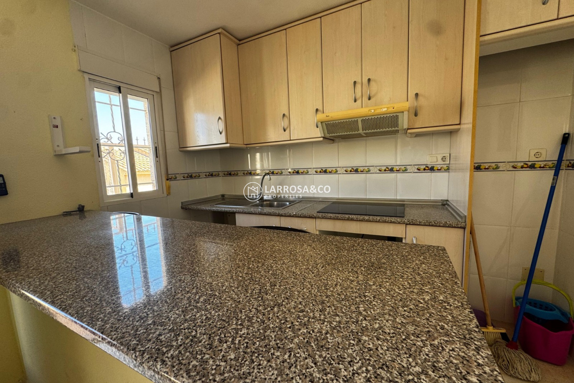Resale - Apartment - San Miguel de Salinas - Inland