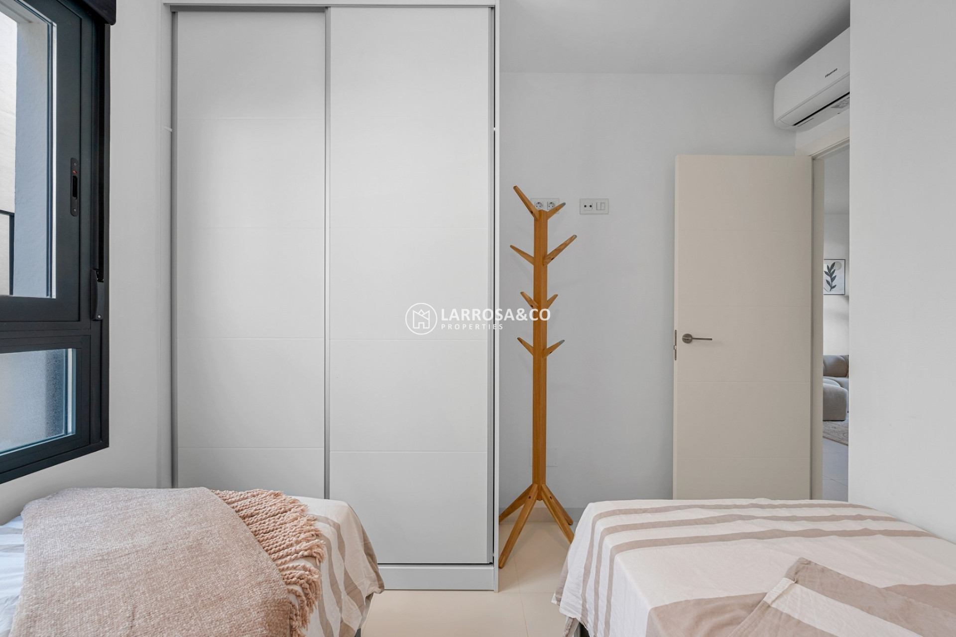 Resale - Apartment - San Miguel de Salinas - Inland