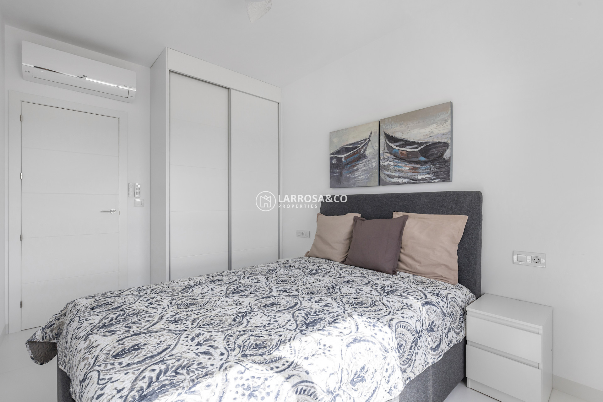 Resale - Apartment - San Miguel de Salinas - Inland