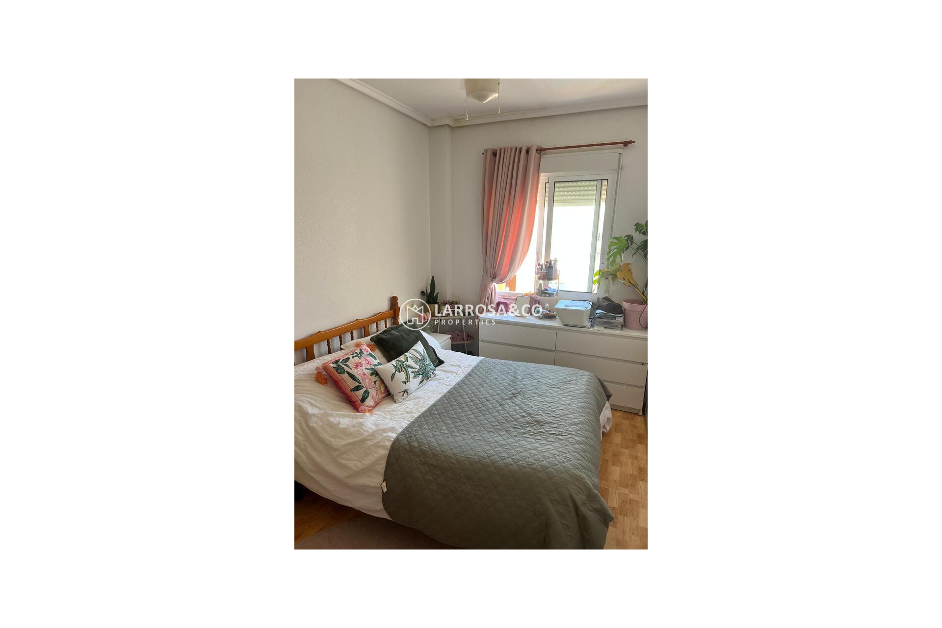 Resale - Apartment - San Miguel de Salinas - Inland