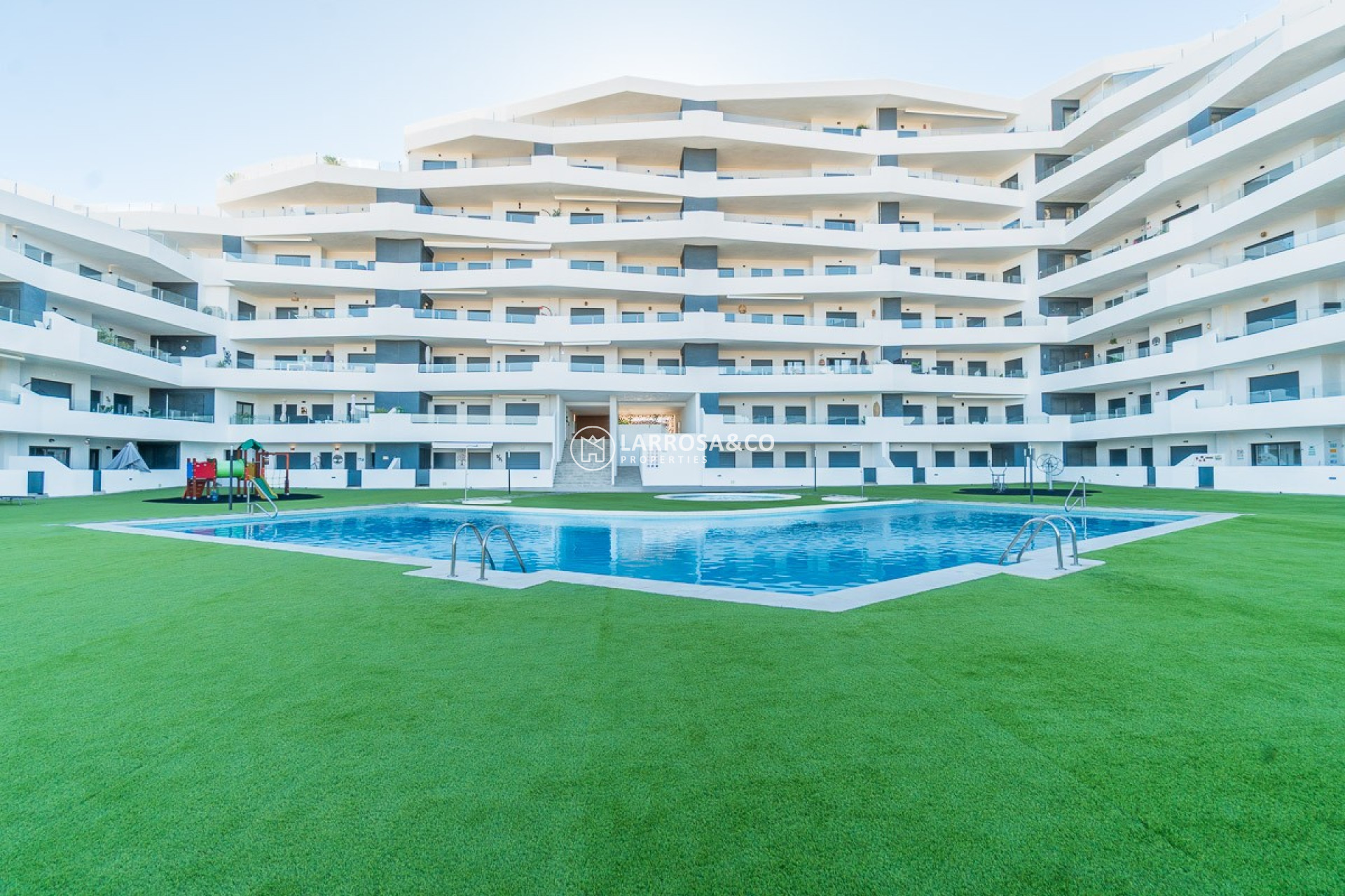Resale - Apartment - San Miguel de Salinas - Inland