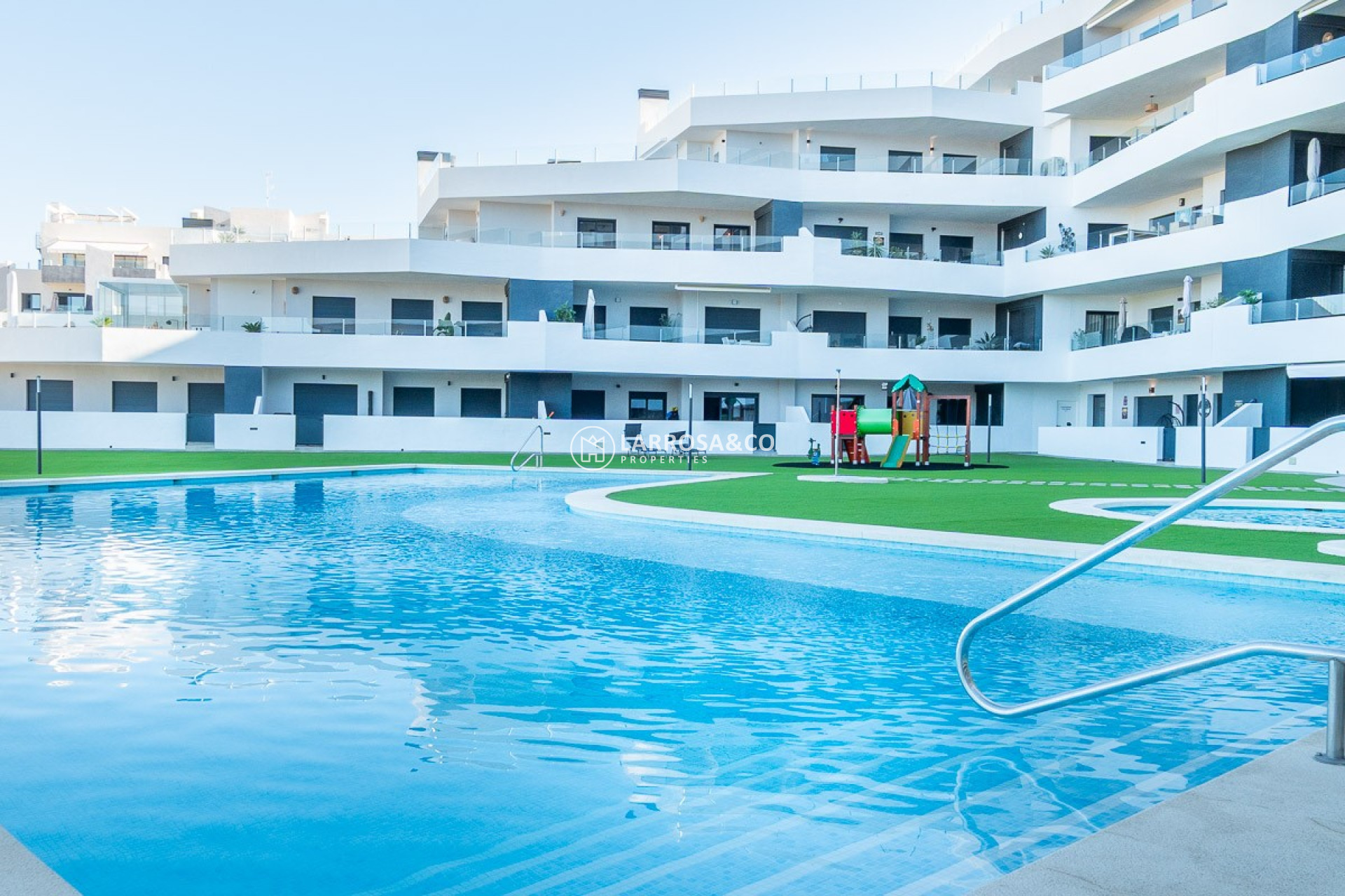 Resale - Apartment - San Miguel de Salinas - Inland