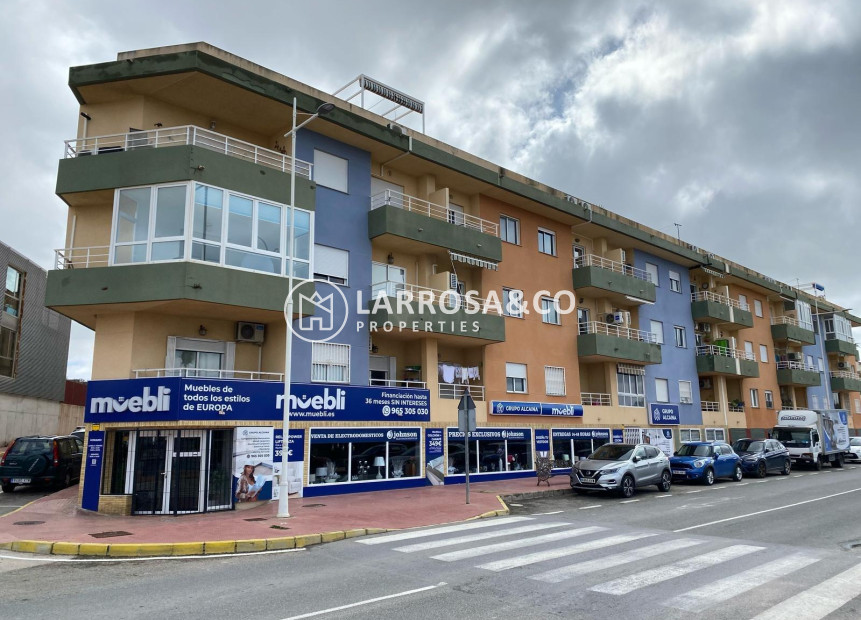 Resale - Apartment - San Miguel de Salinas - Pueblo 9