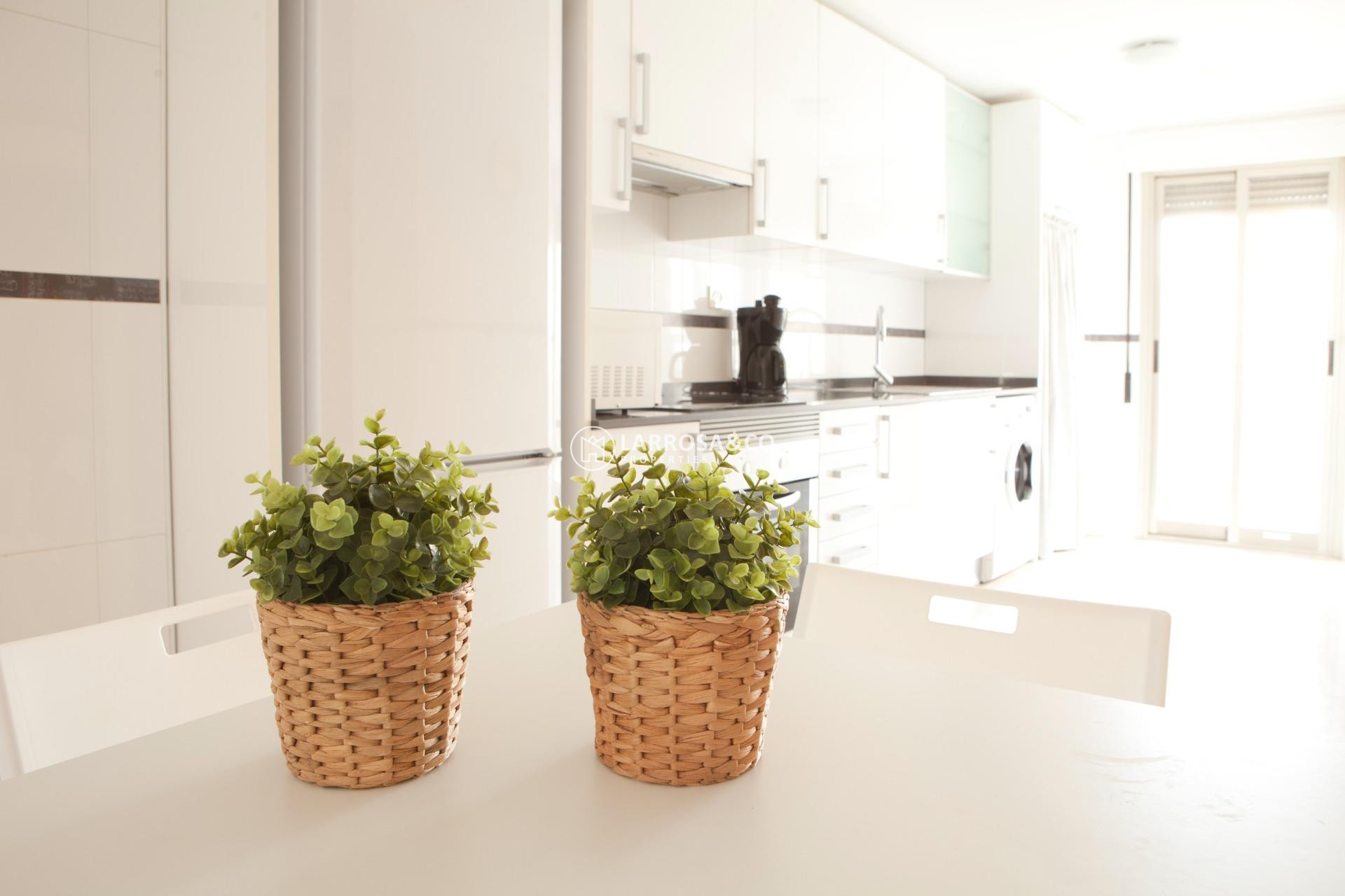 Resale - Apartment - Santa Pola - Centro