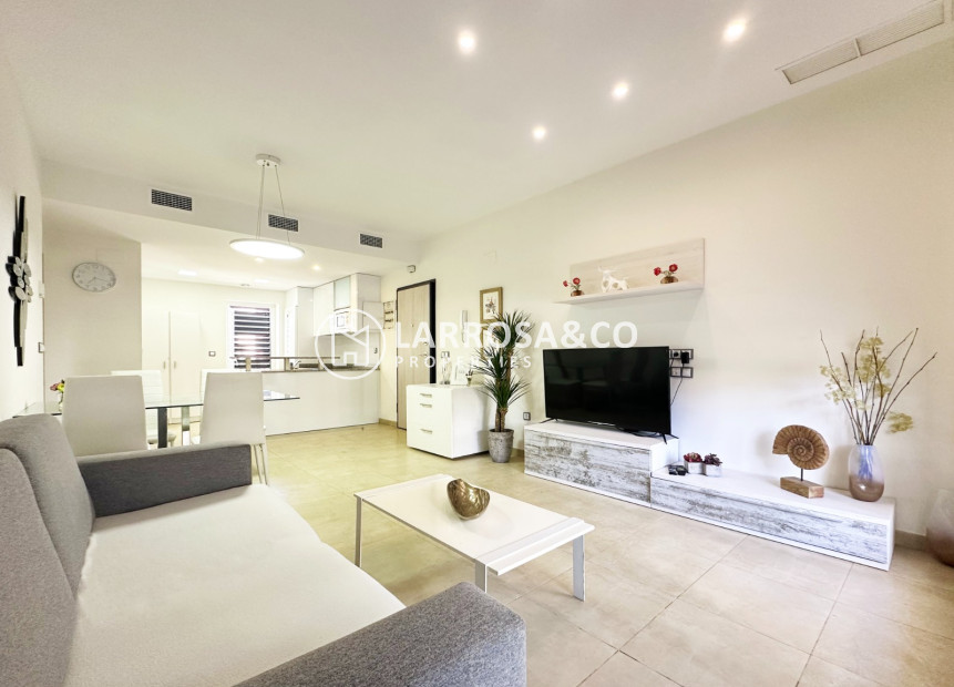 Resale - Apartment - Santa Pola - Costa Blanca