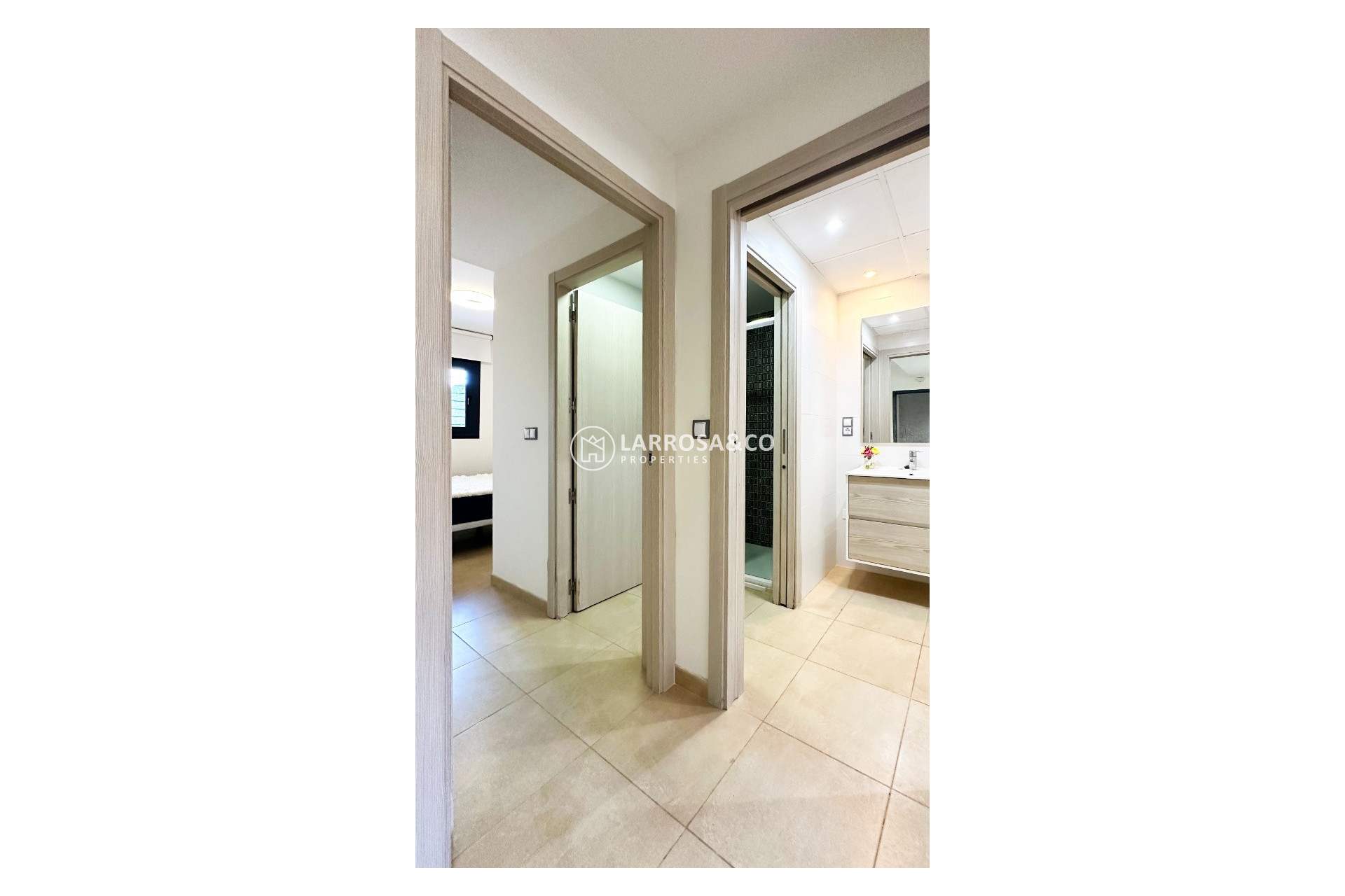 Resale - Apartment - Santa Pola - Costa Blanca