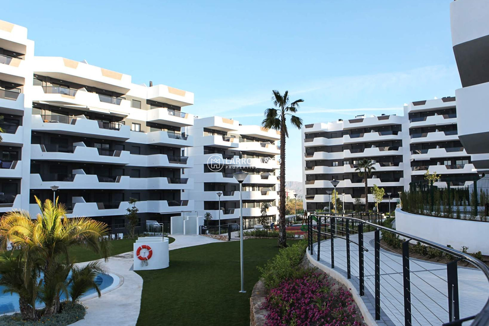 Resale - Apartment - Santa Pola - Costa Blanca