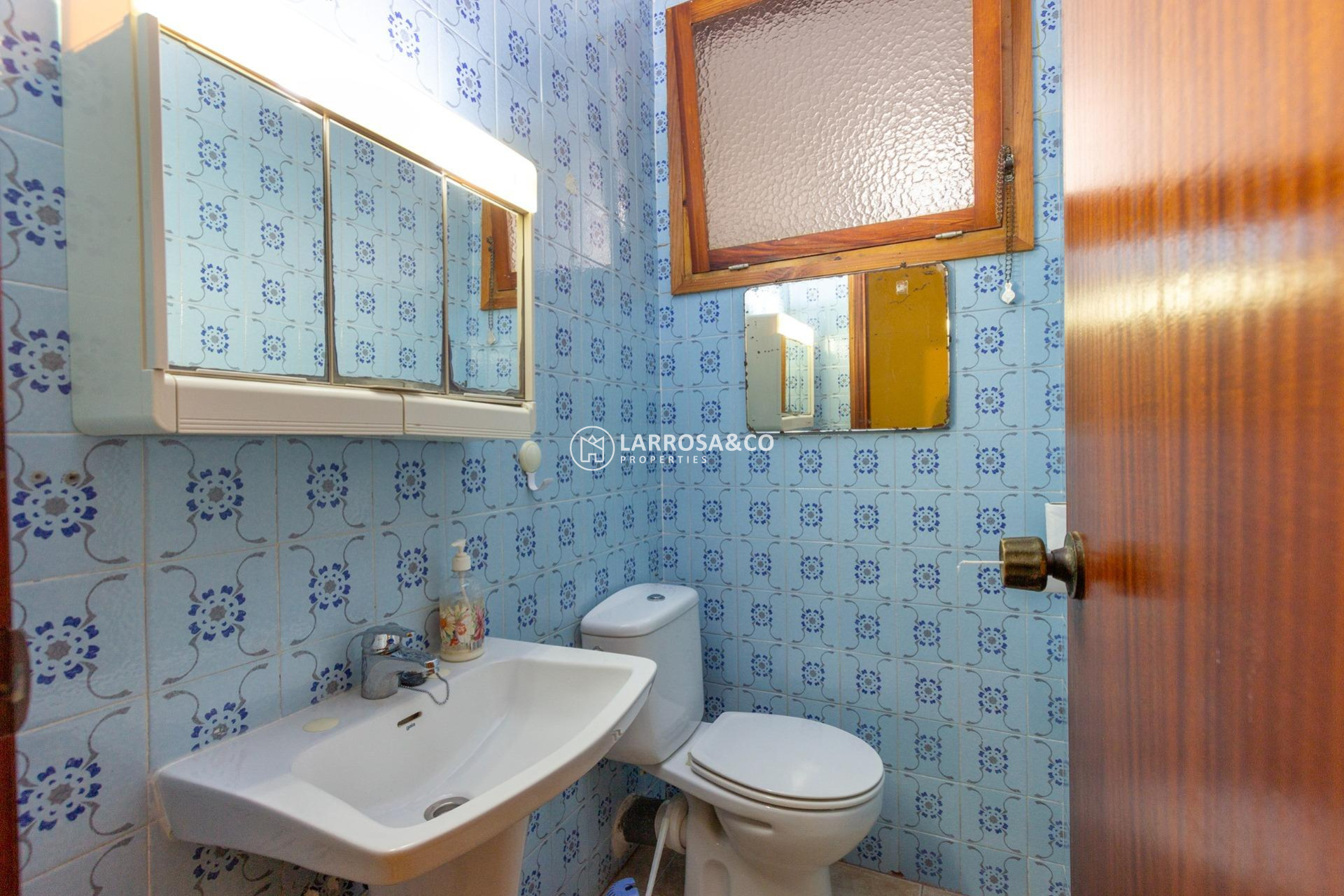 Resale - Apartment - Torrevieja - Acequion