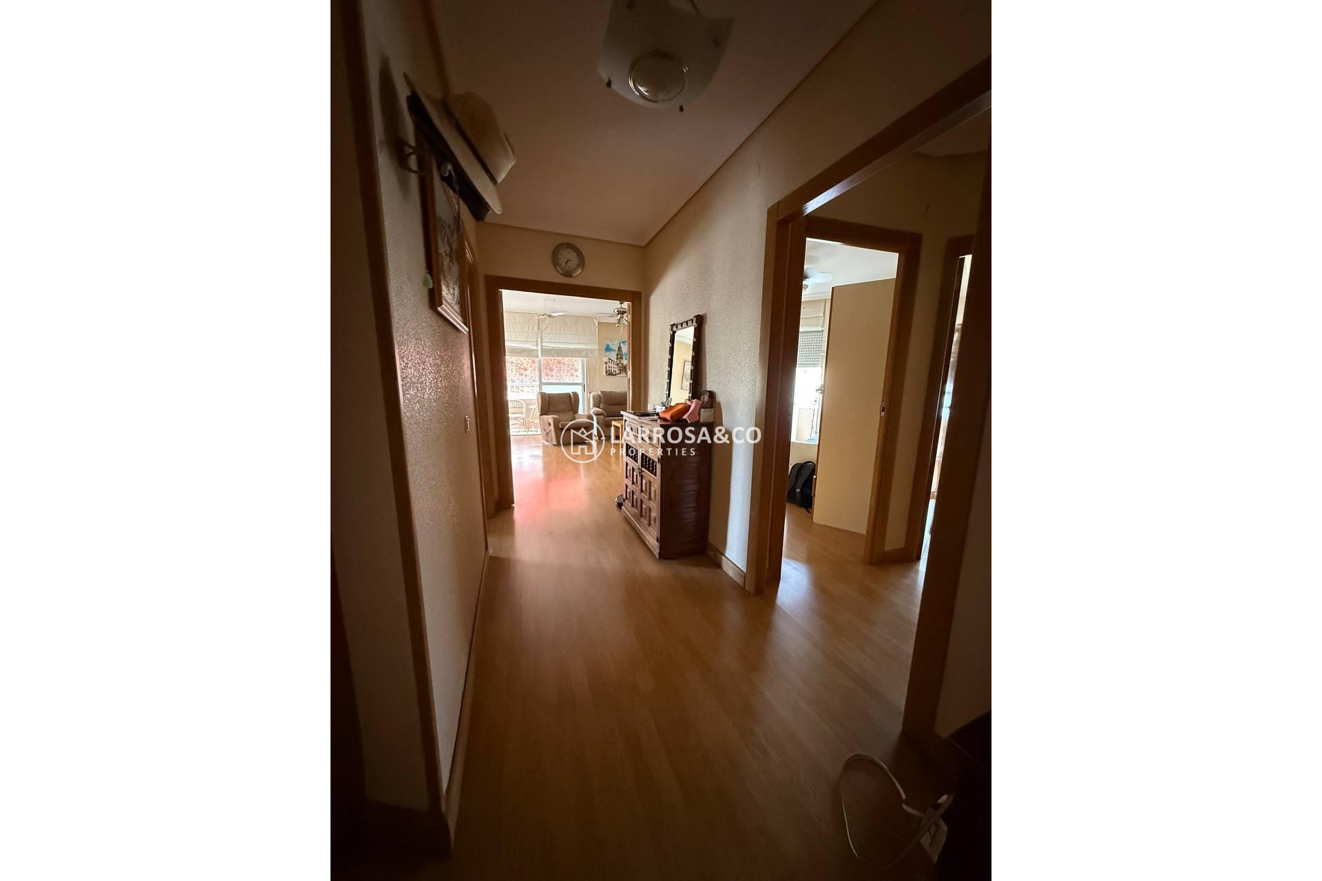 Resale - Apartment - Torrevieja - Acequion