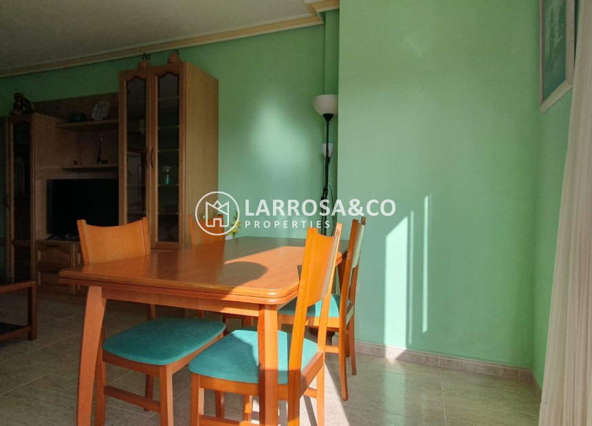 Resale - Apartment - Torrevieja - Acequion