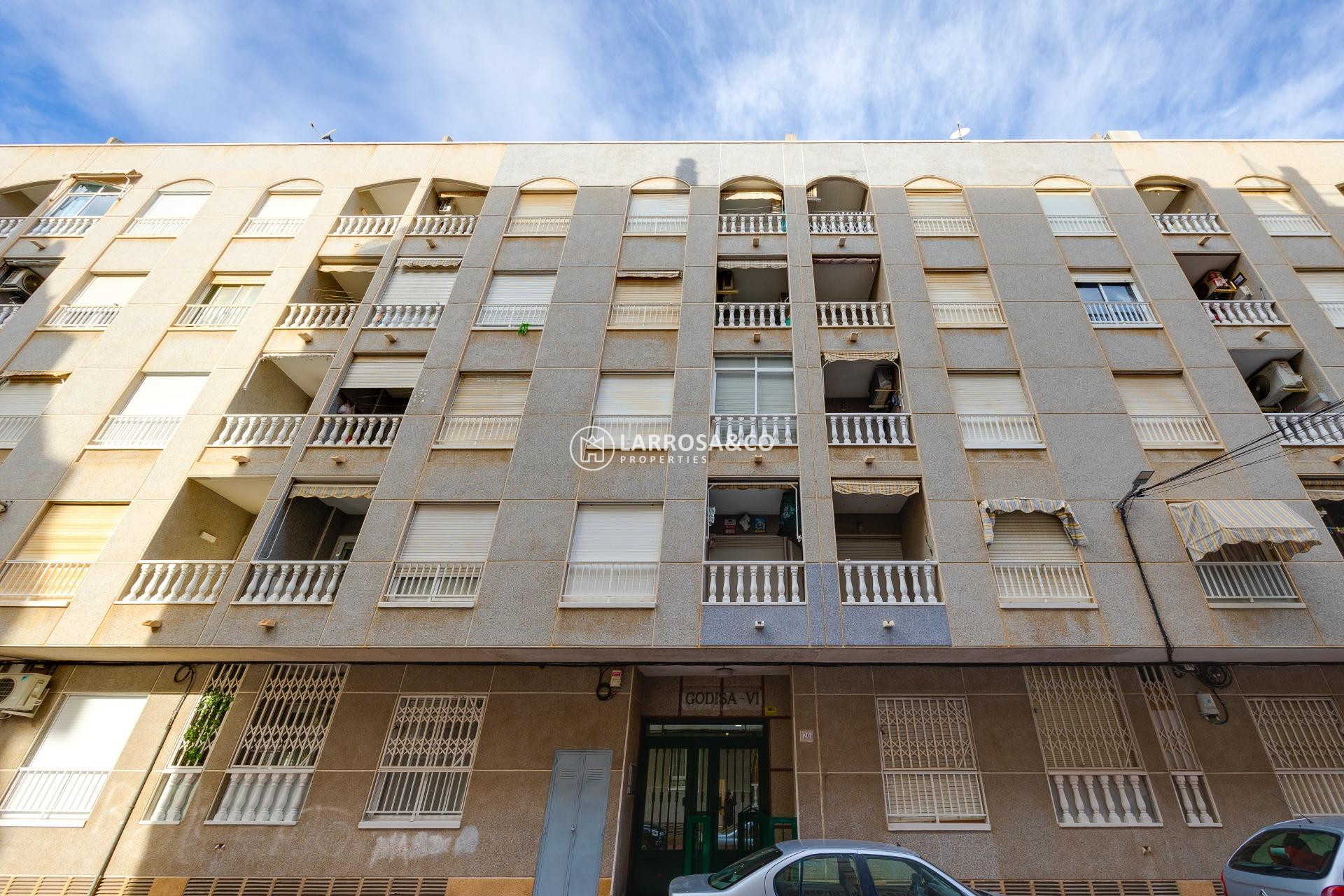 Resale - Apartment - Torrevieja - Acequion