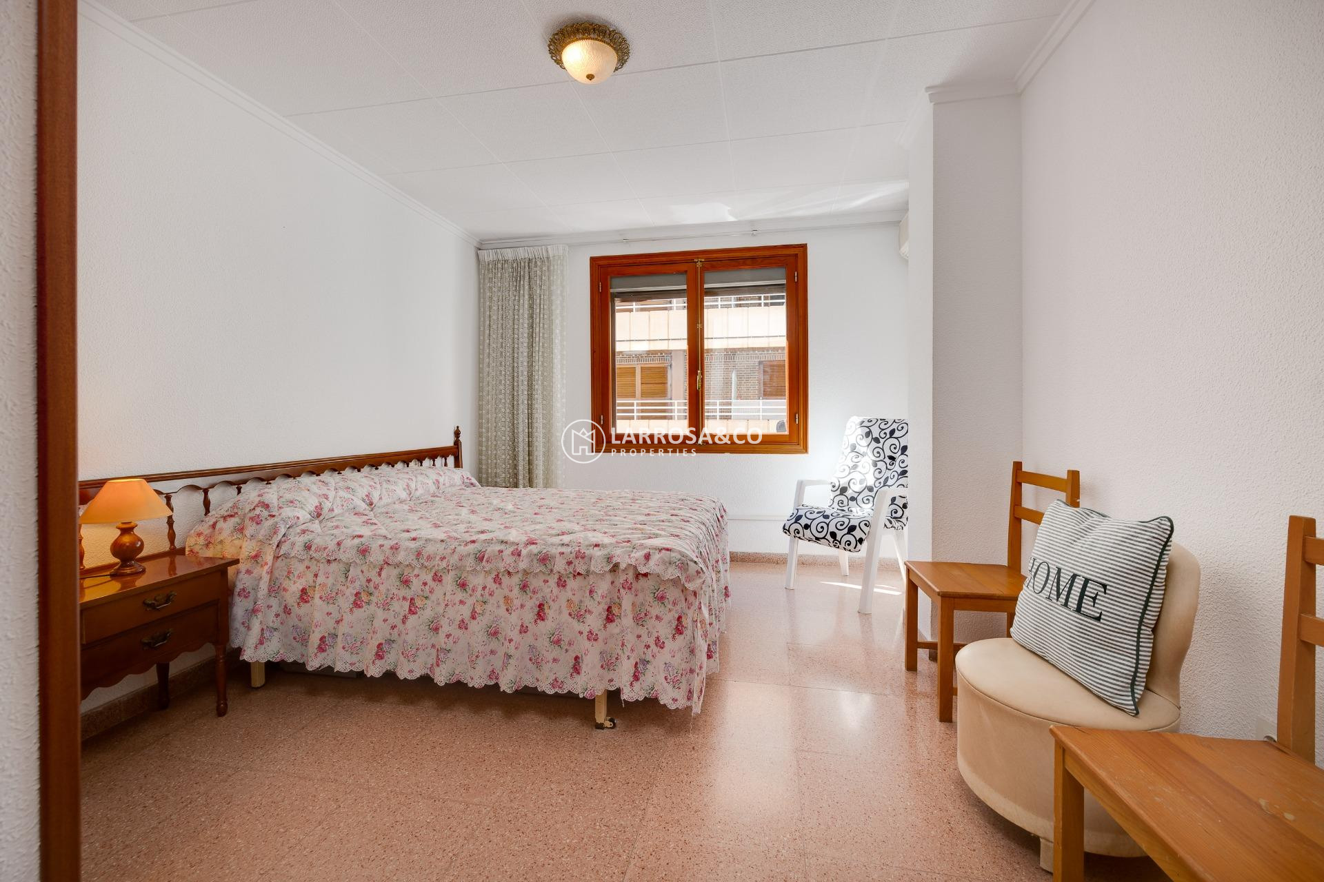 Resale - Apartment - Torrevieja - Acequion