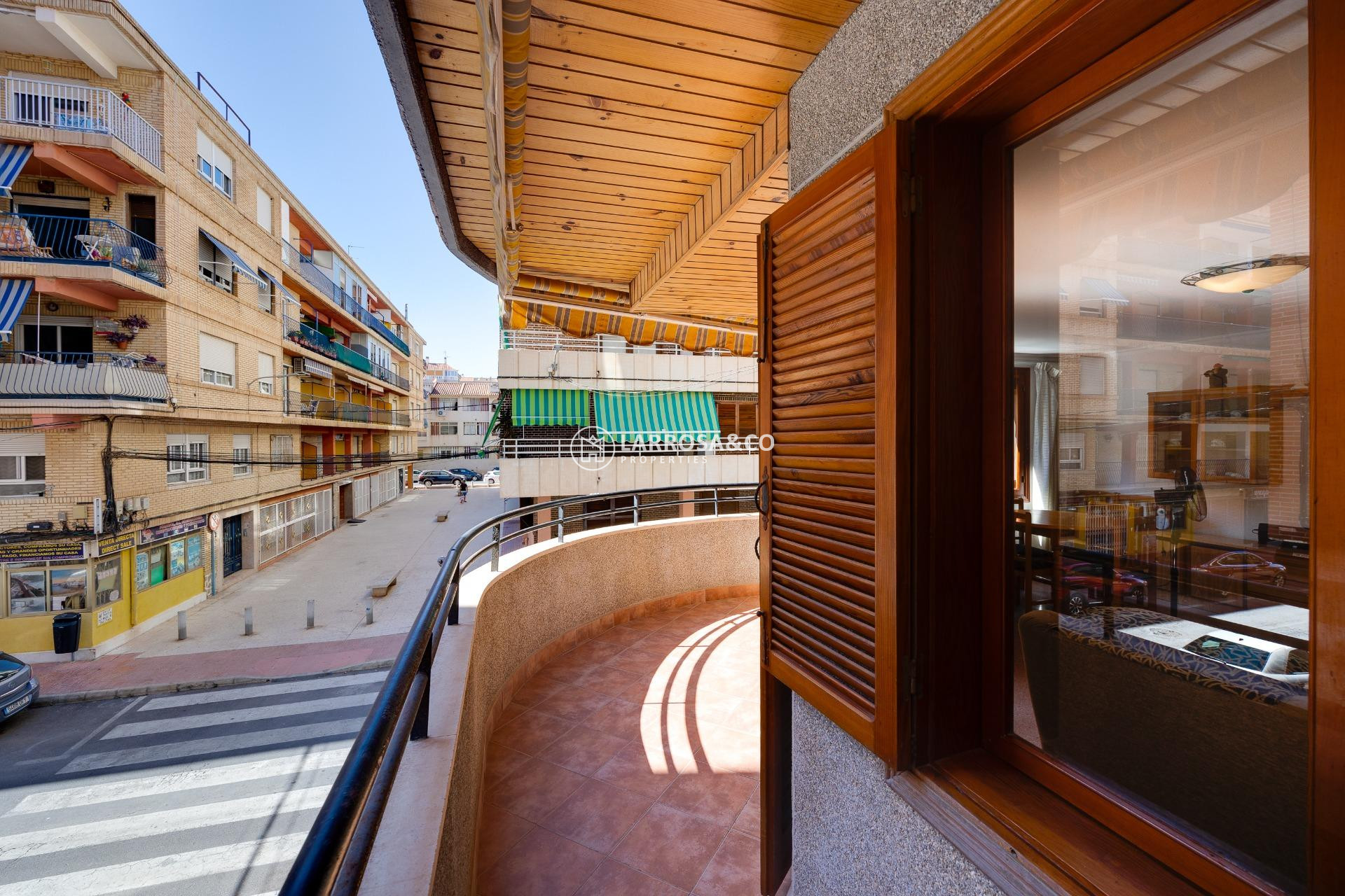 Resale - Apartment - Torrevieja - Acequion