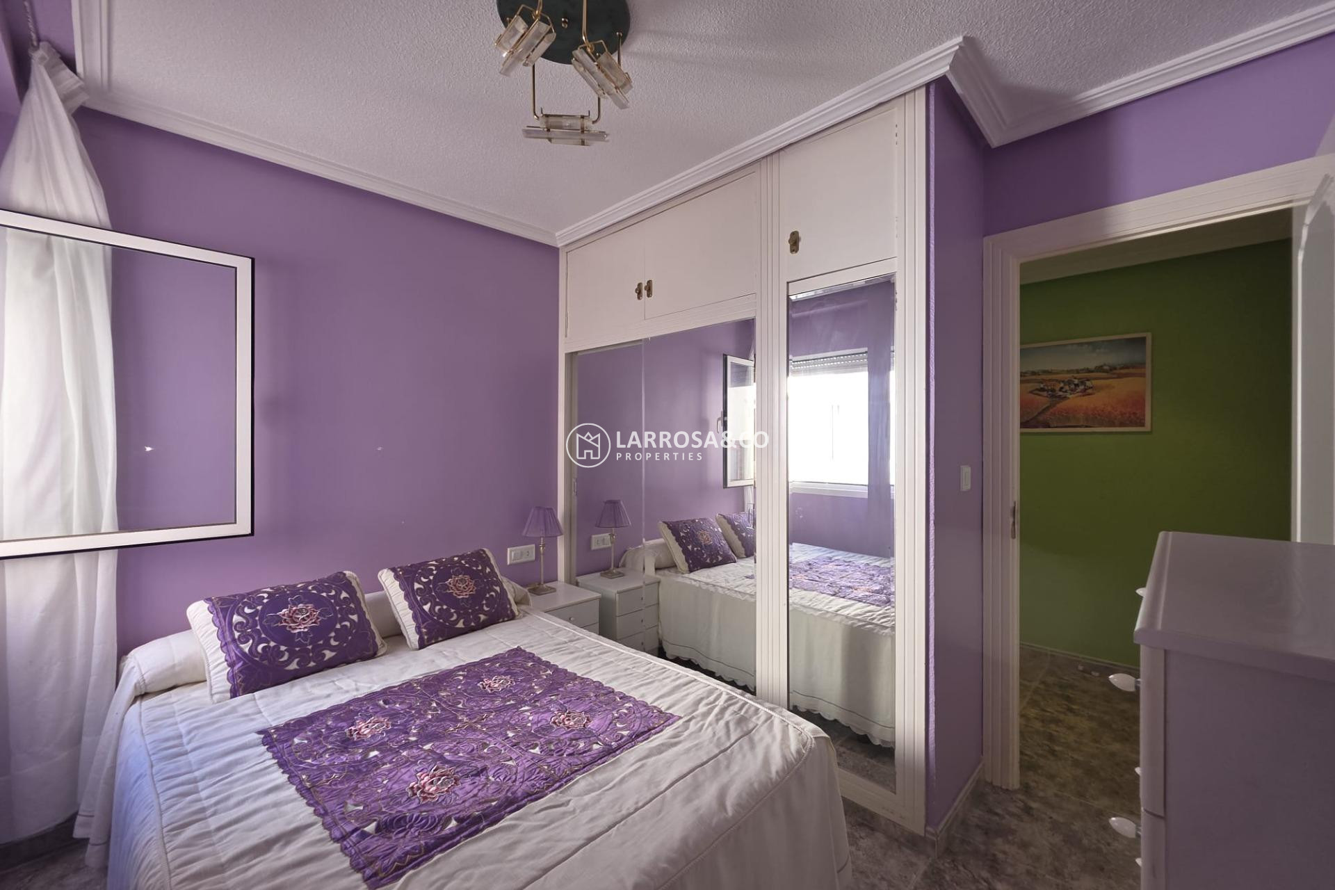 Resale - Apartment - Torrevieja - Acequion