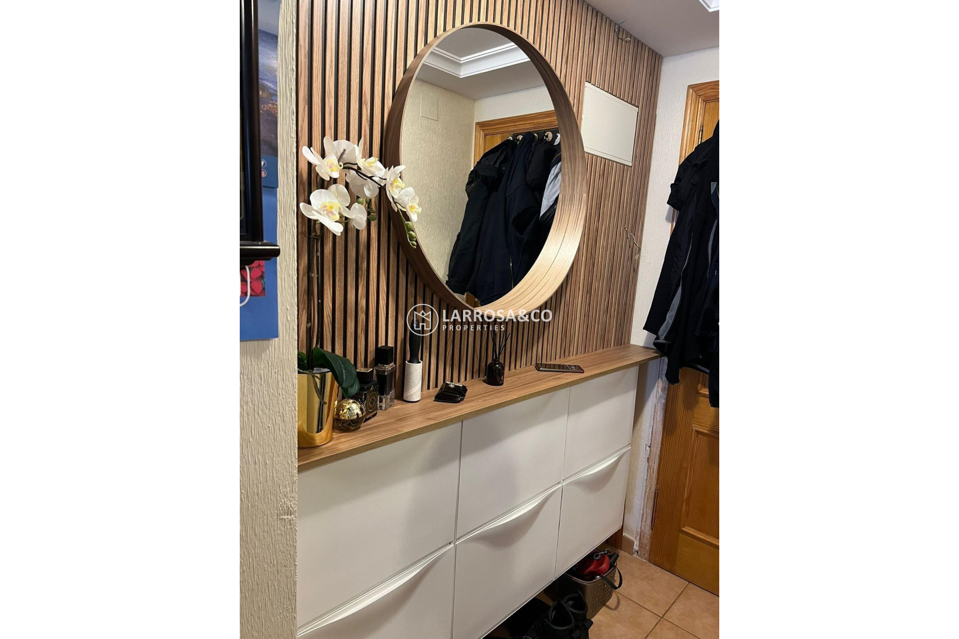 Resale - Apartment - Torrevieja - Aguas Nuevas