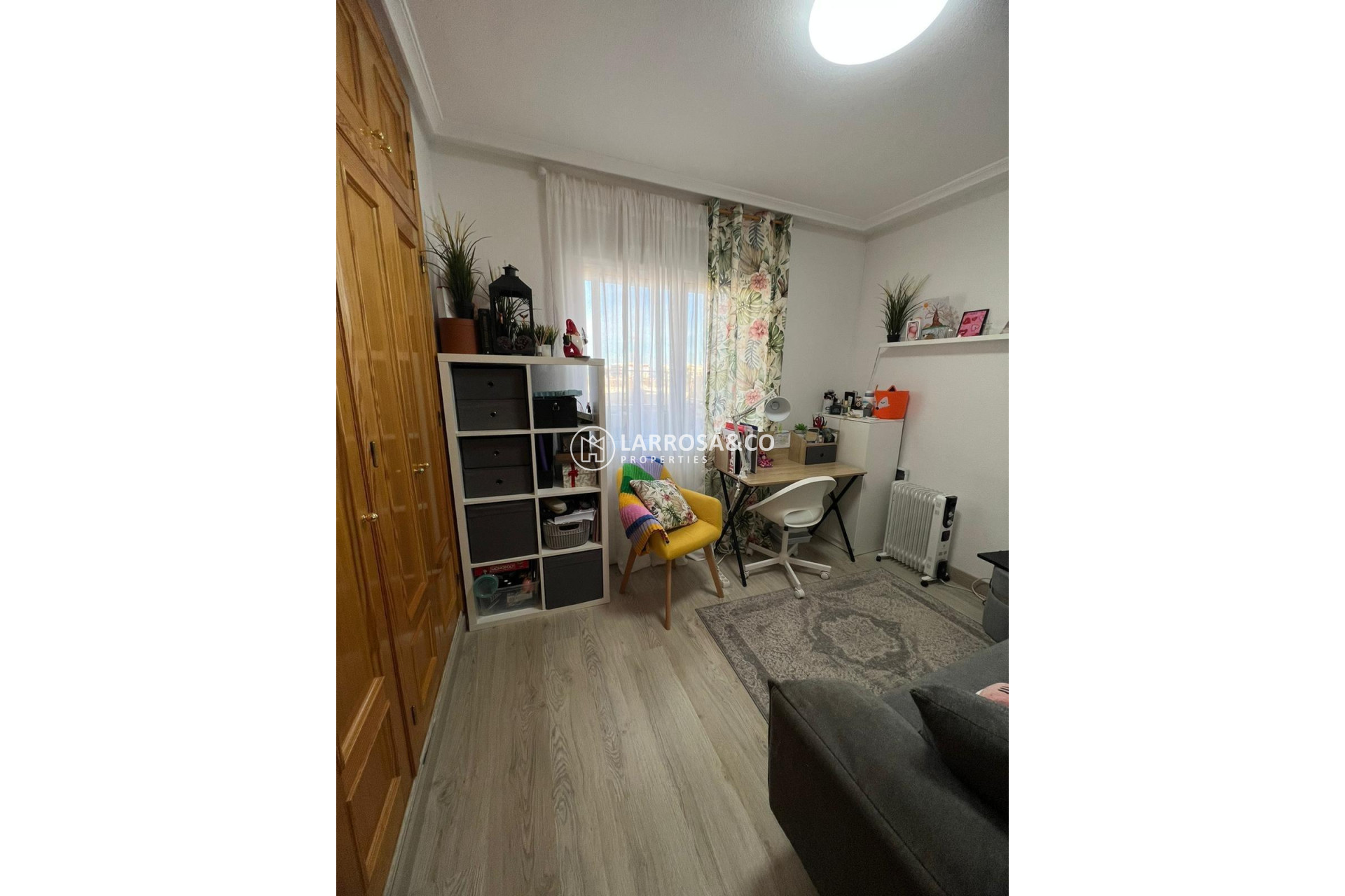 Resale - Apartment - Torrevieja - Aguas Nuevas