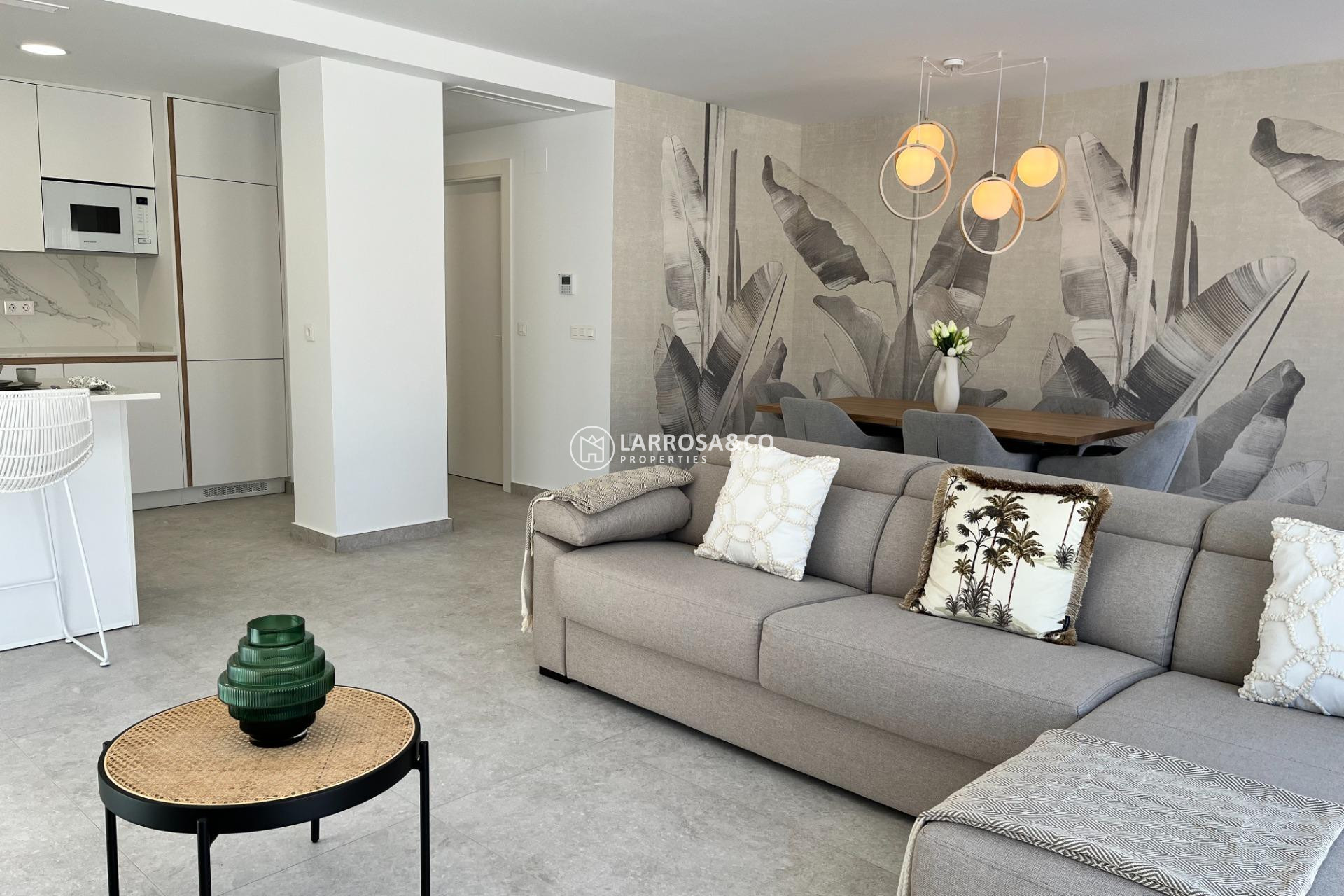 Resale - Apartment - Torrevieja - Aguas Nuevas