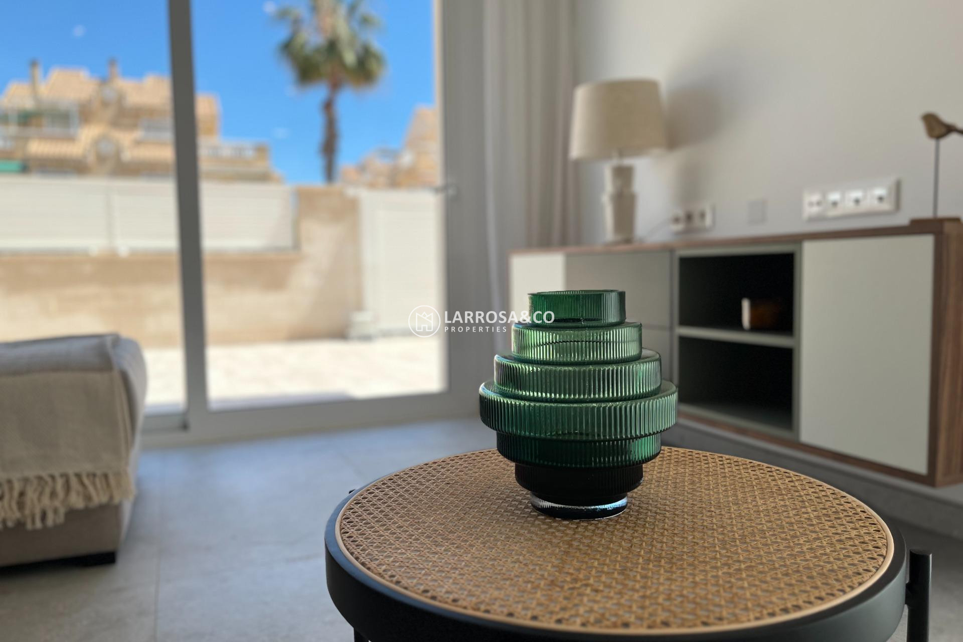 Resale - Apartment - Torrevieja - Aguas Nuevas