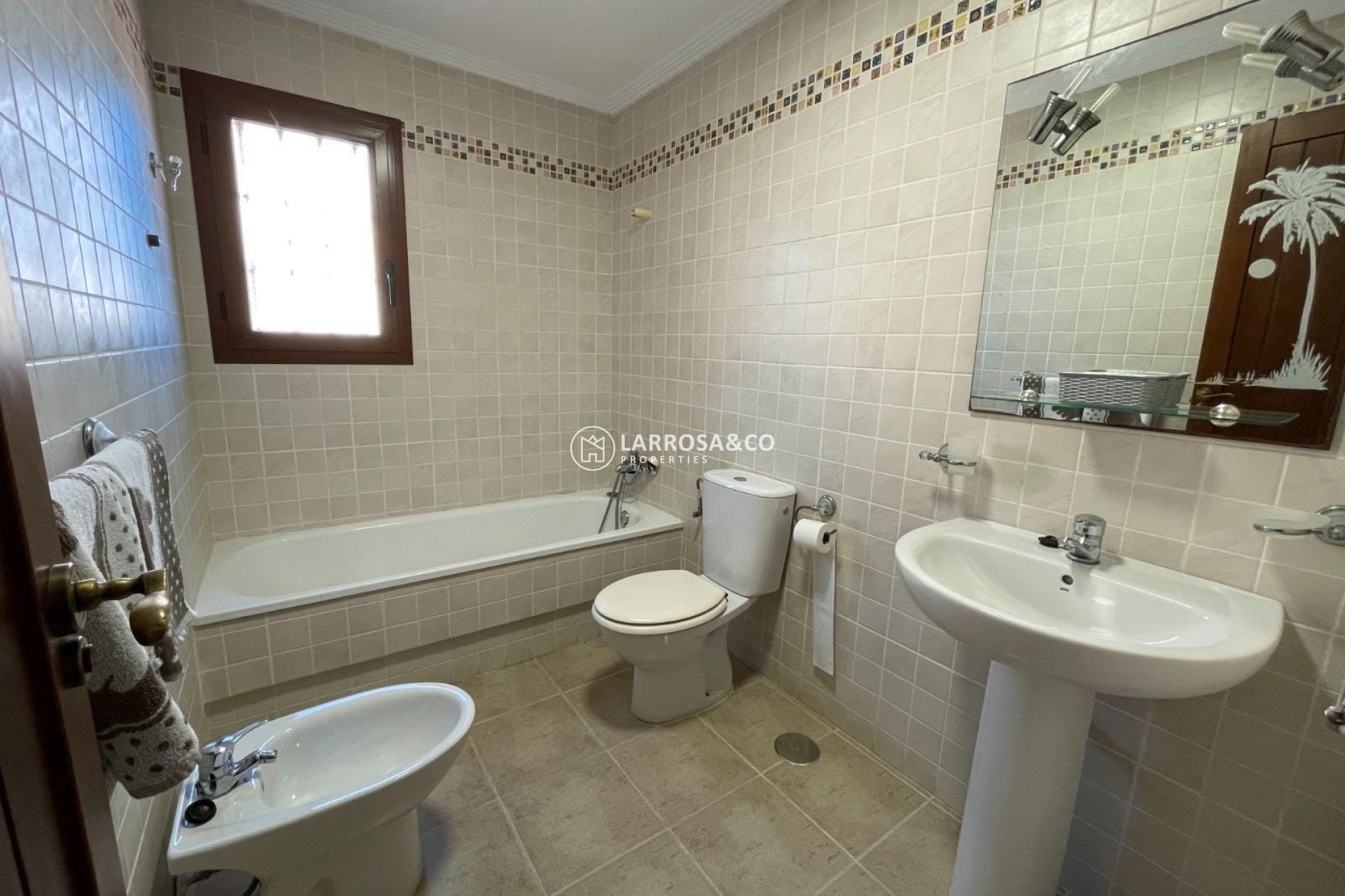 Resale - Apartment - Torrevieja - Aguas Nuevas