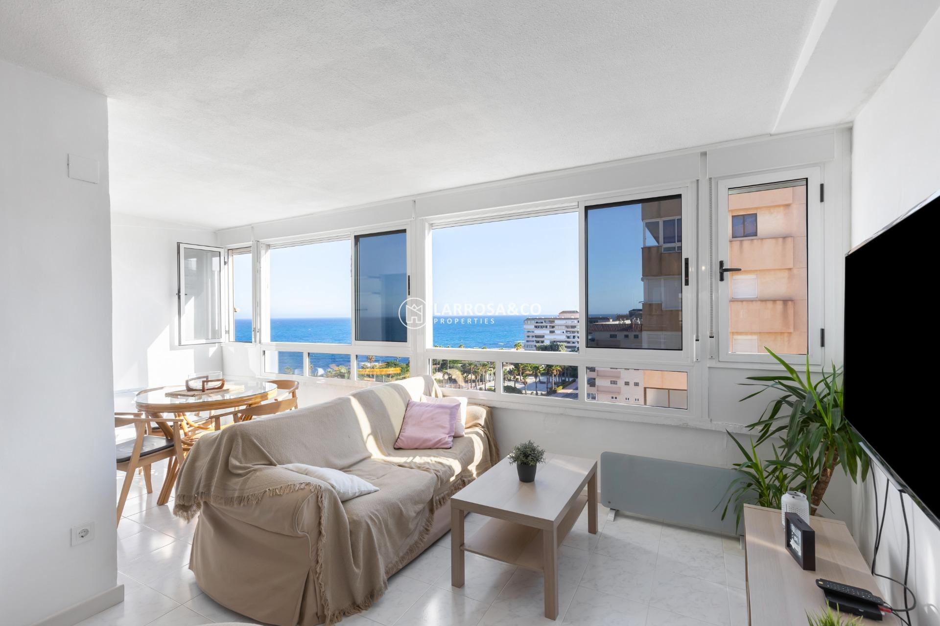 Resale - Apartment - Torrevieja - Cabo cervera