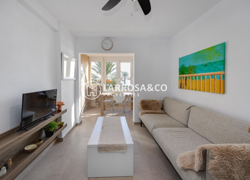 Resale - Apartment - Torrevieja - Cabo cervera