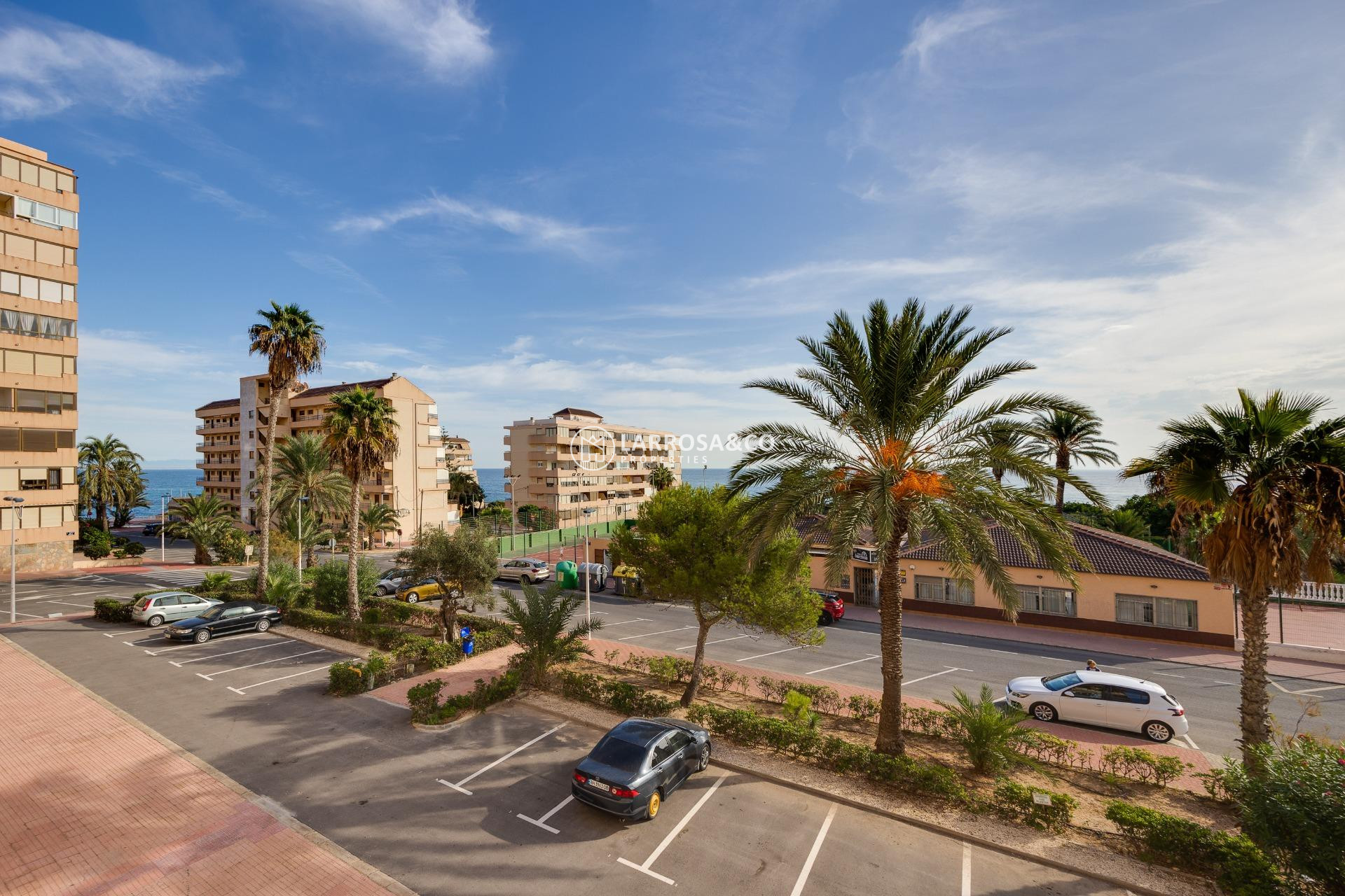 Resale - Apartment - Torrevieja - Cabo cervera