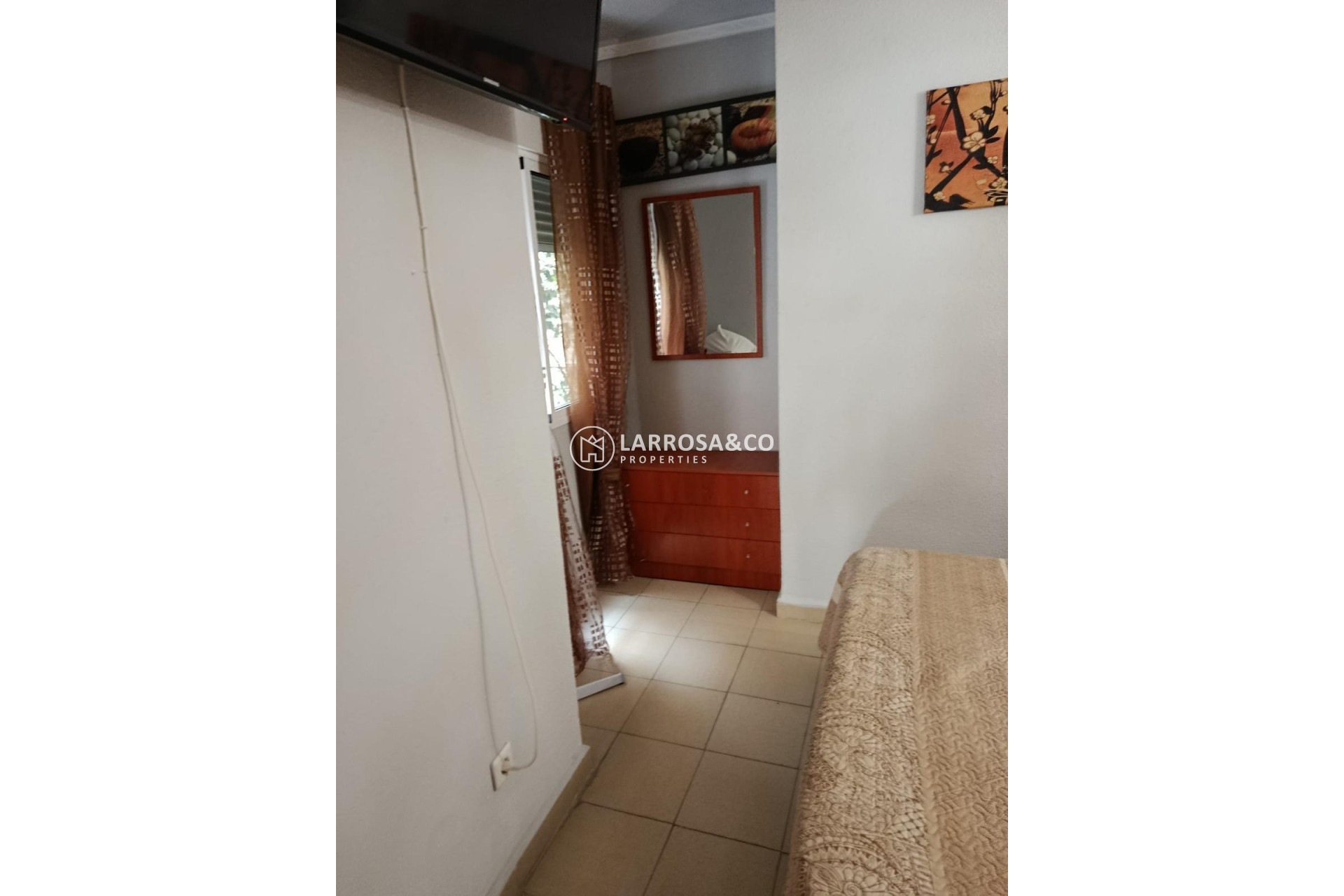 Resale - Apartment - Torrevieja - Cabo cervera