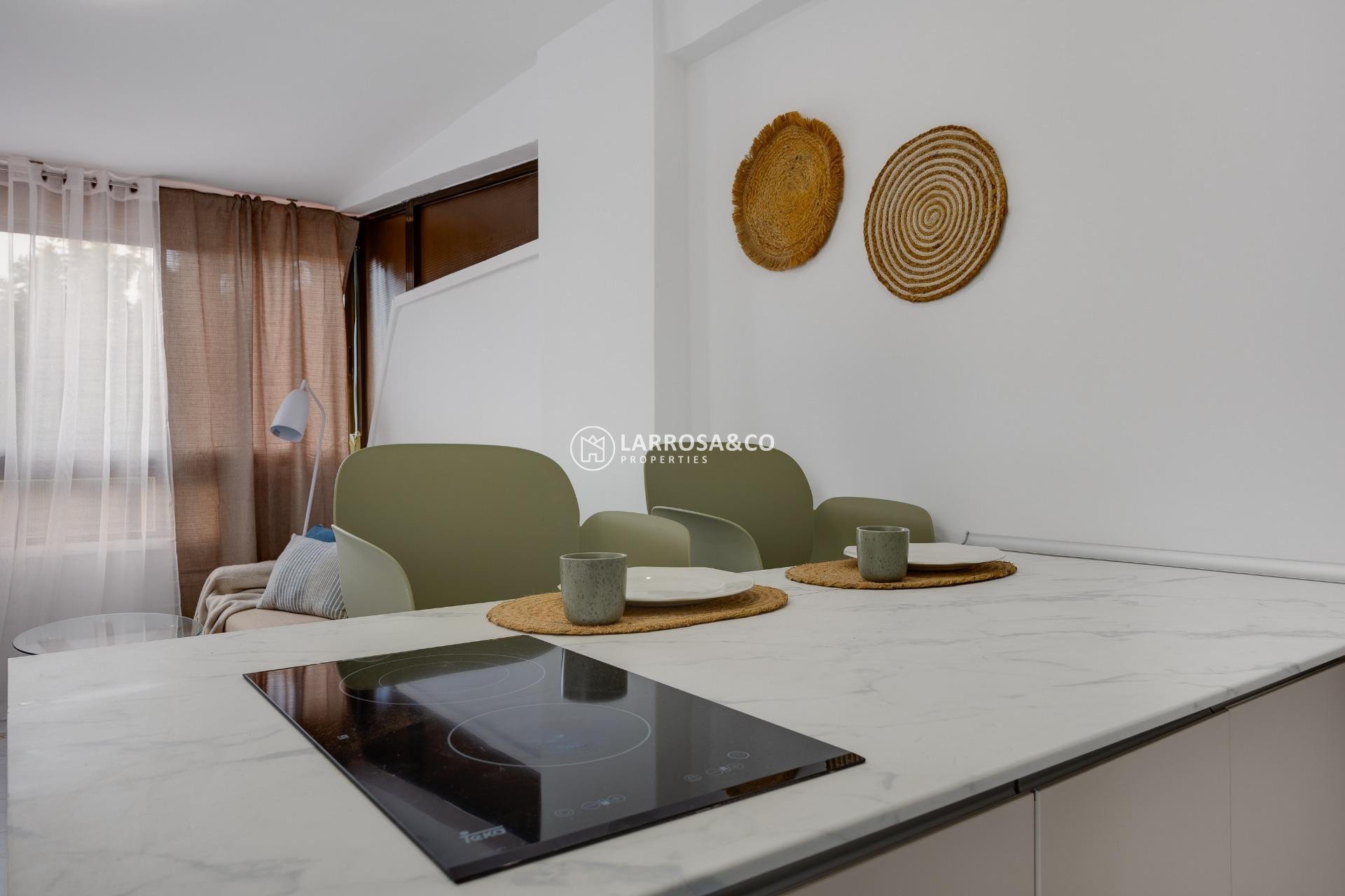 Resale - Apartment - Torrevieja - Cabo cervera