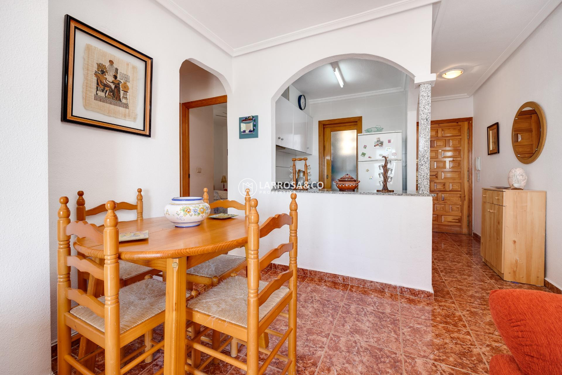 Resale - Apartment - Torrevieja - Calas blanca