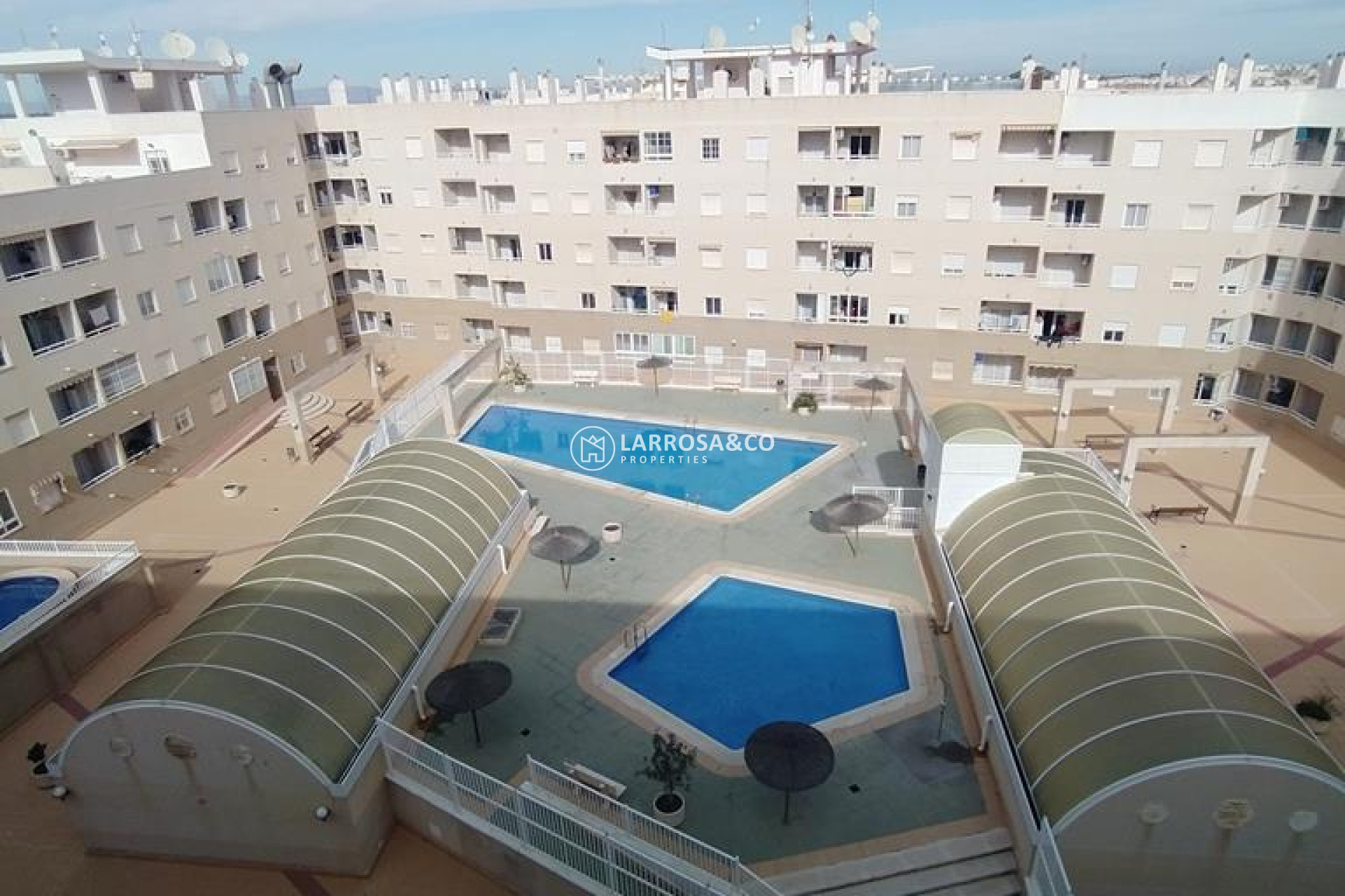 Resale - Apartment - Torrevieja - CASCO URBANO
