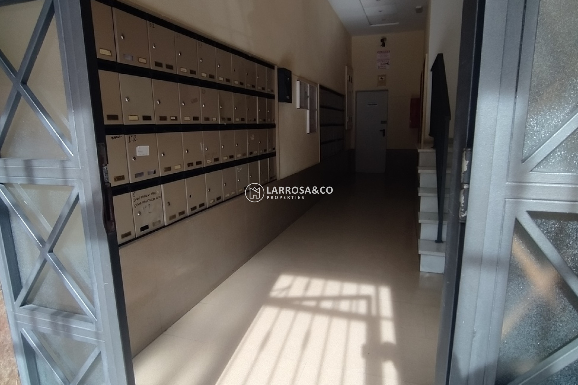 Resale - Apartment - Torrevieja - CASCO URBANO