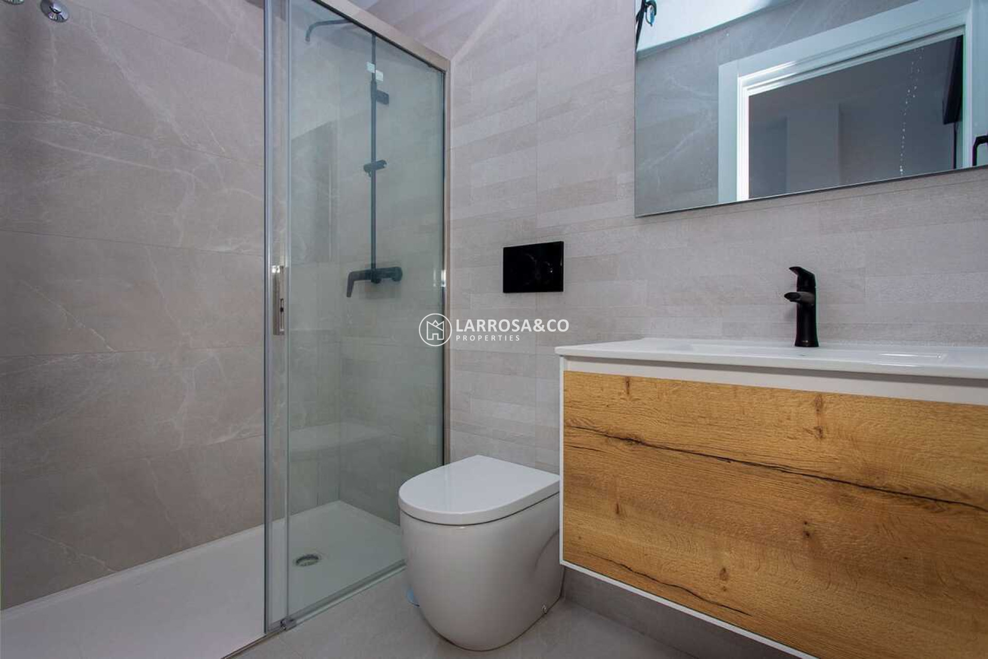 Resale - Apartment - Torrevieja - CENTRE PLAYA DEL CURA LAS PISCINAS