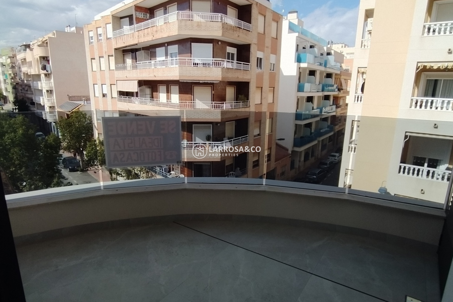 Resale - Apartment - Torrevieja - CENTRE PLAYA DEL CURA LAS PISCINAS