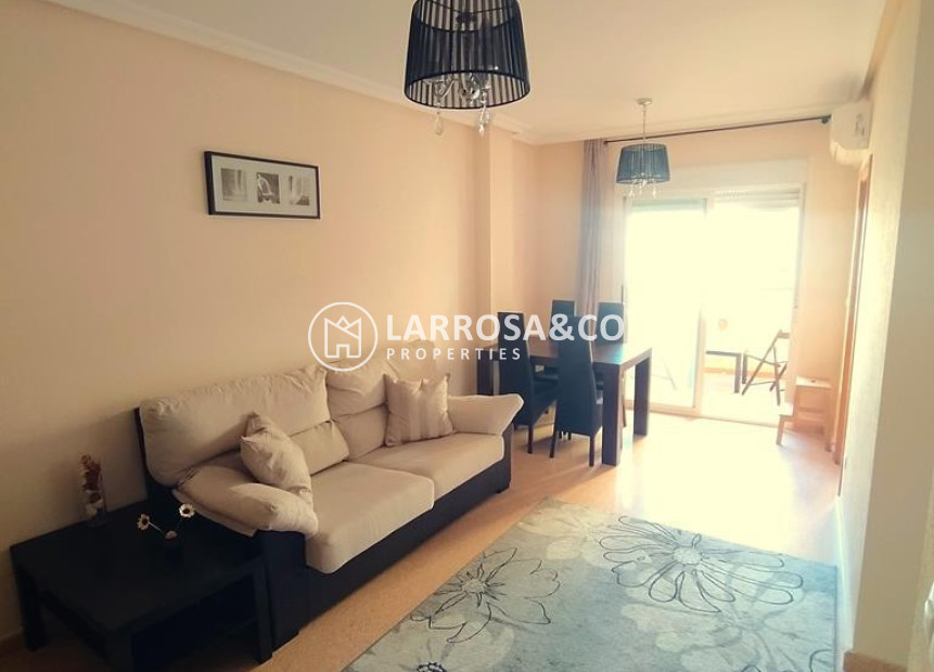 Resale - Apartment - Torrevieja - CENTRO CASCO URBANO