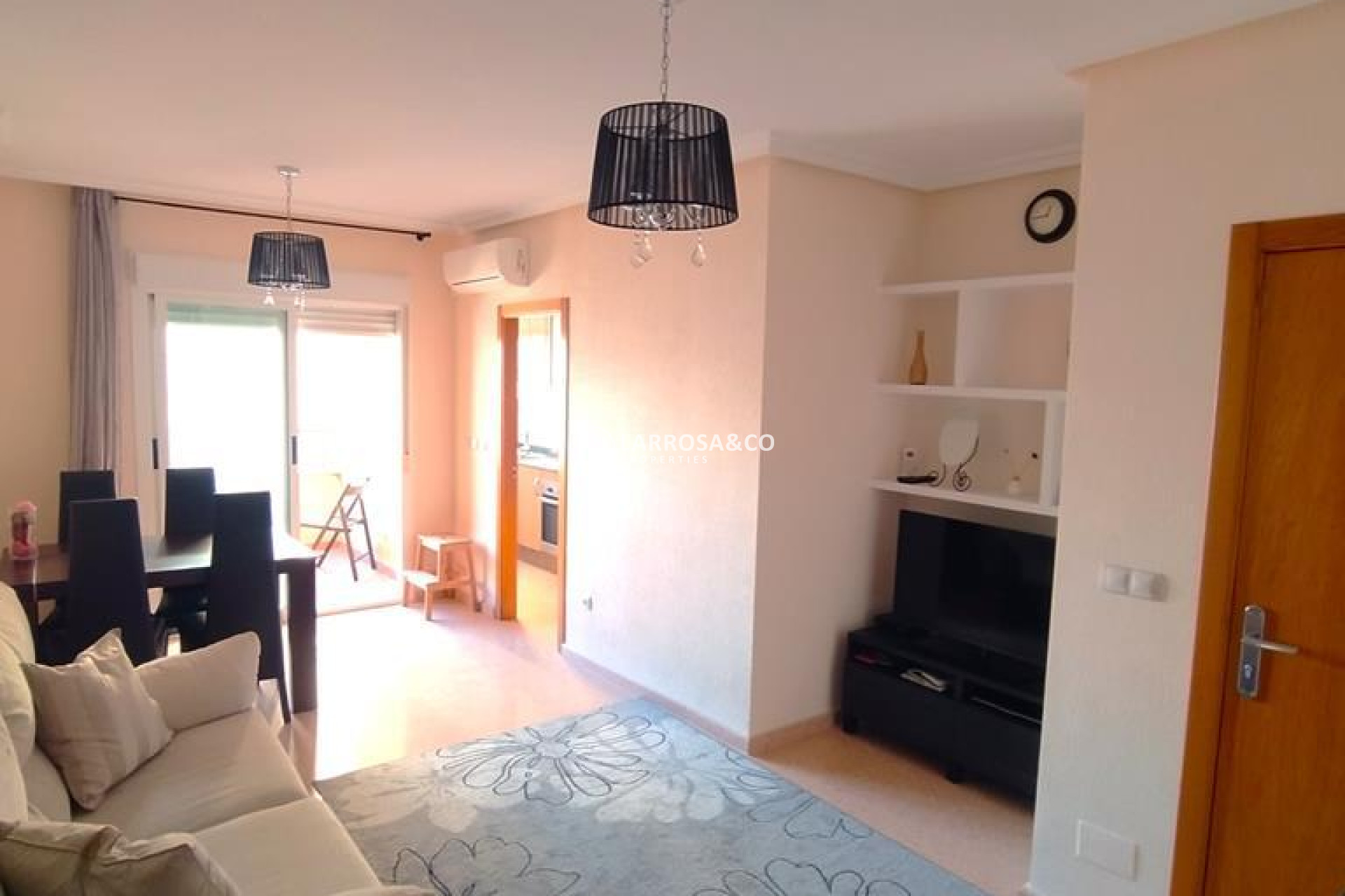 Resale - Apartment - Torrevieja - CENTRO CASCO URBANO