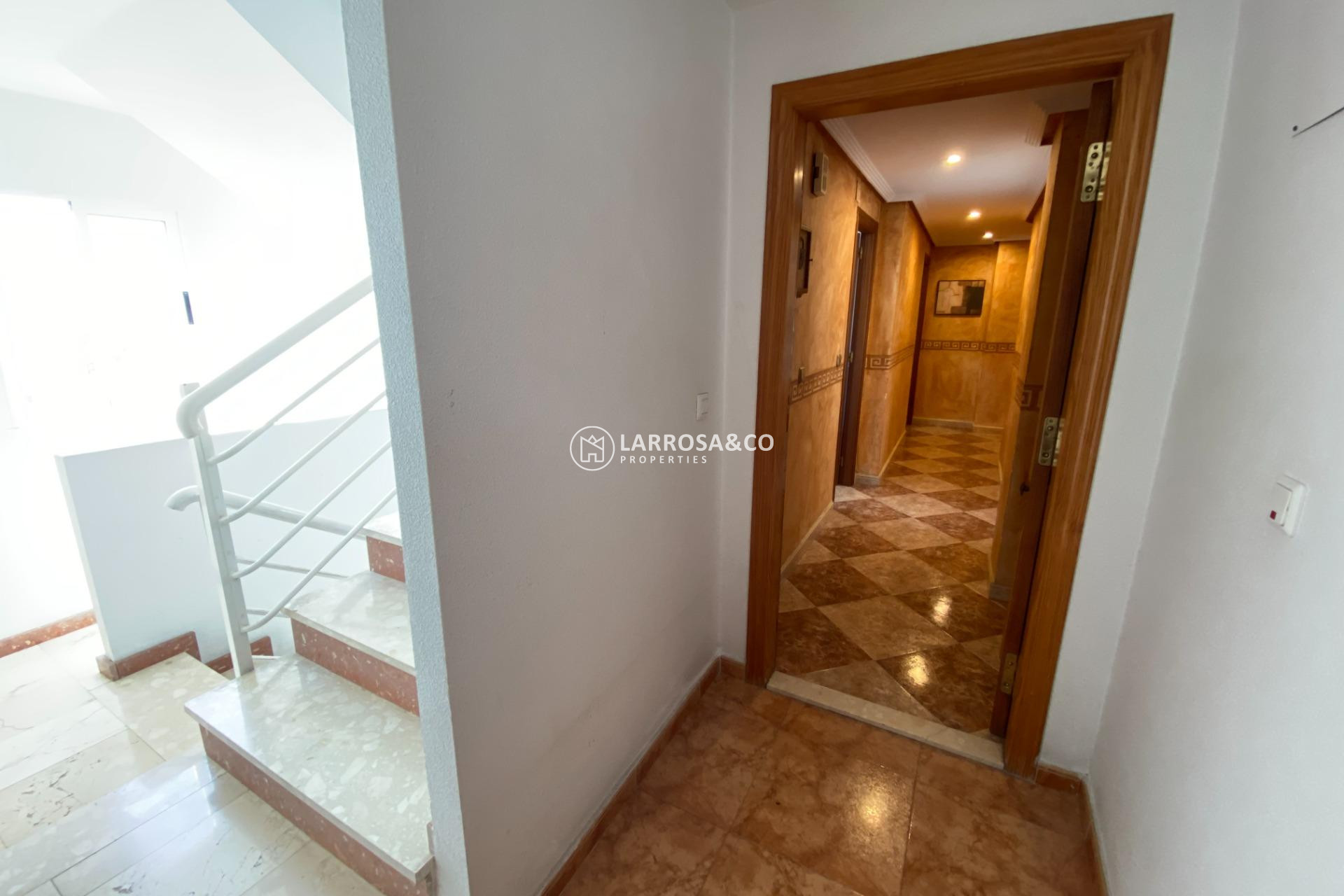 Resale - Apartment - Torrevieja - Centro