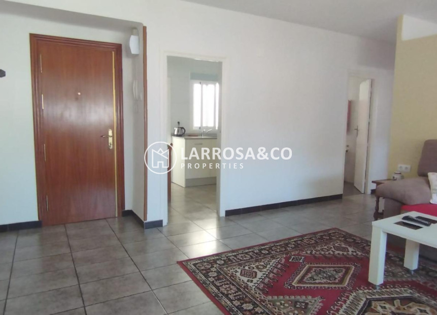 Resale - Apartment - Torrevieja - Centro